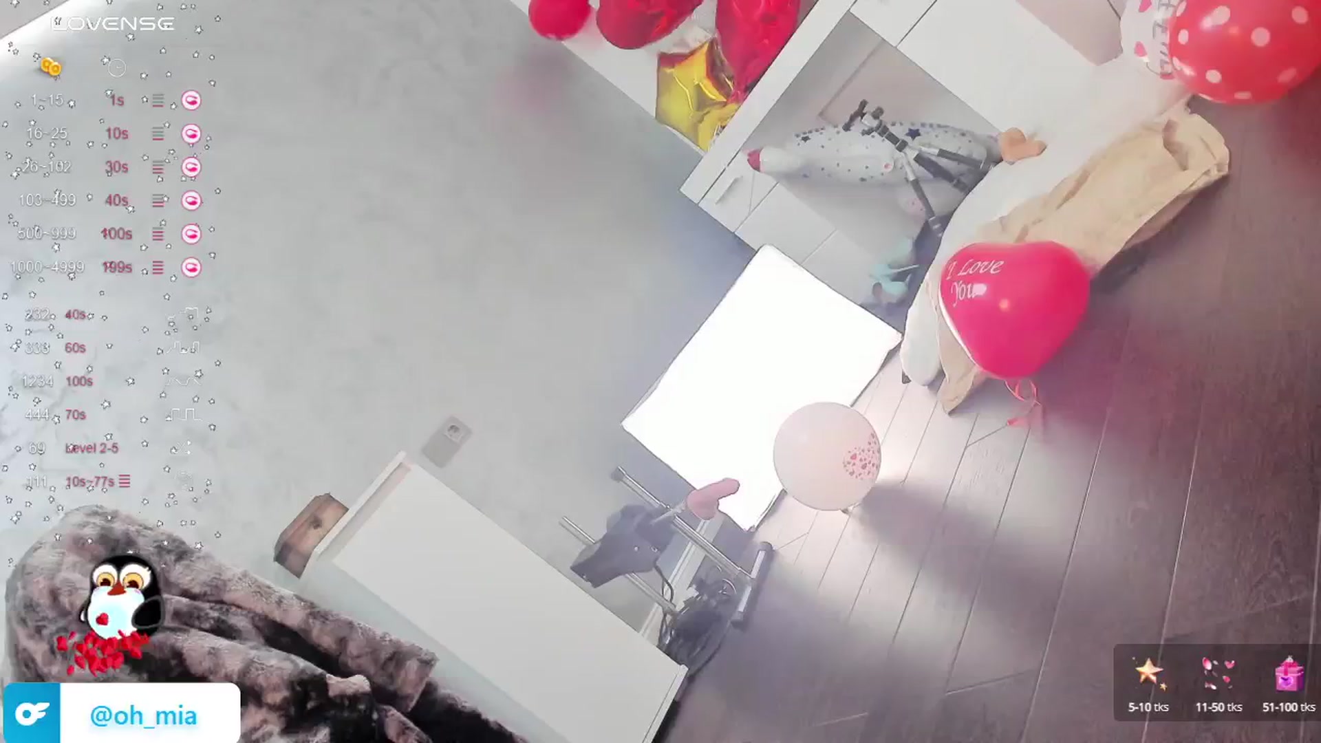 Gallery image thumbnail from Ms_Birthday's myfreecams stream on, 06/04/2024, 10:13 image 14 of 20