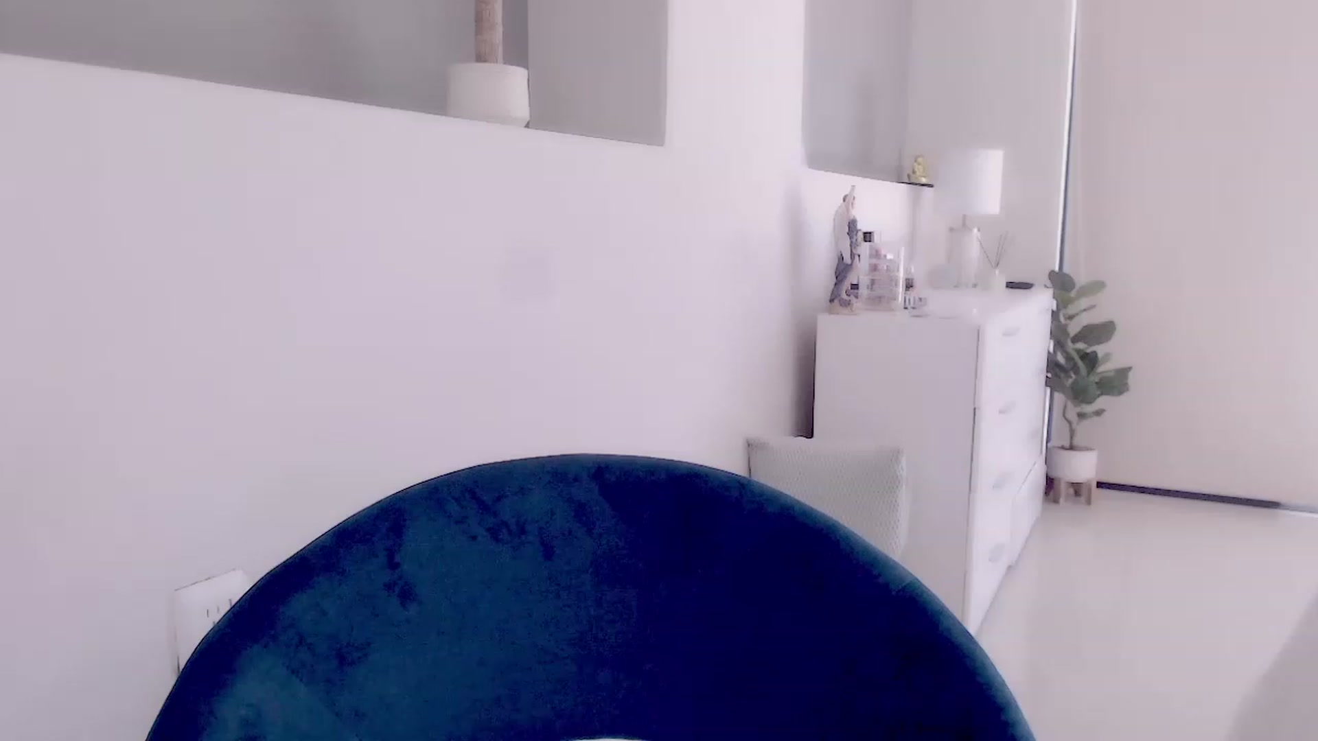 Gallery image thumbnail from Ms_Brenda's myfreecams stream on, 05/12/2023, 21:56 image 13 of 20