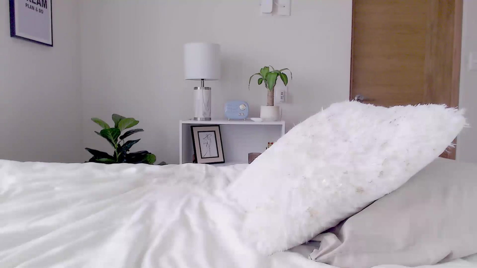 Gallery image thumbnail from Ms_Brenda's myfreecams stream on, 06/02/2023, 21:24 image 10 of 20