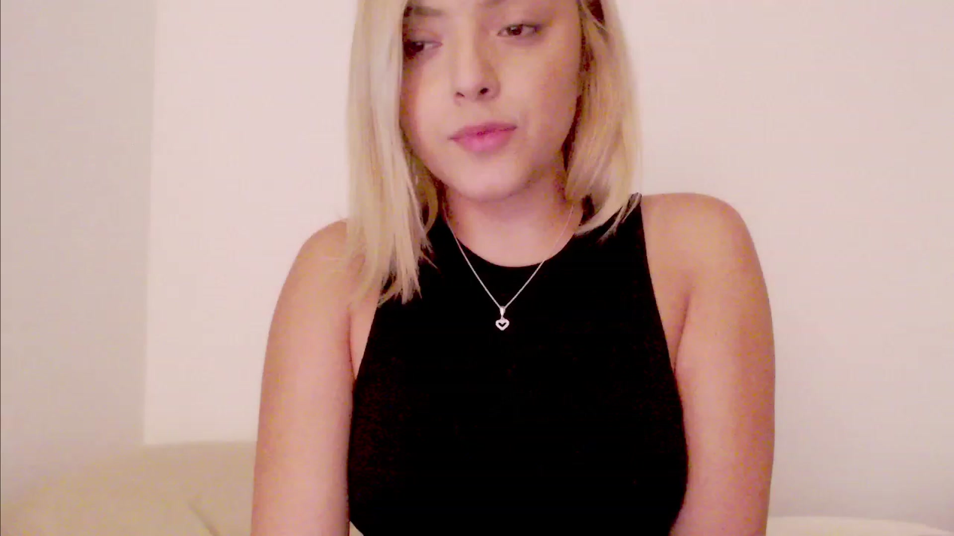 Gallery image thumbnail from Ms_Brenda's myfreecams stream on, 07/06/2023, 02:46 image 11 of 20
