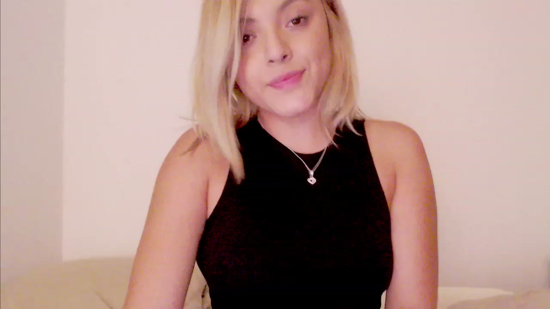 Gallery image thumbnail from Ms_Brenda's myfreecams stream on, 07/06/2023, 02:46 image 8 of 20