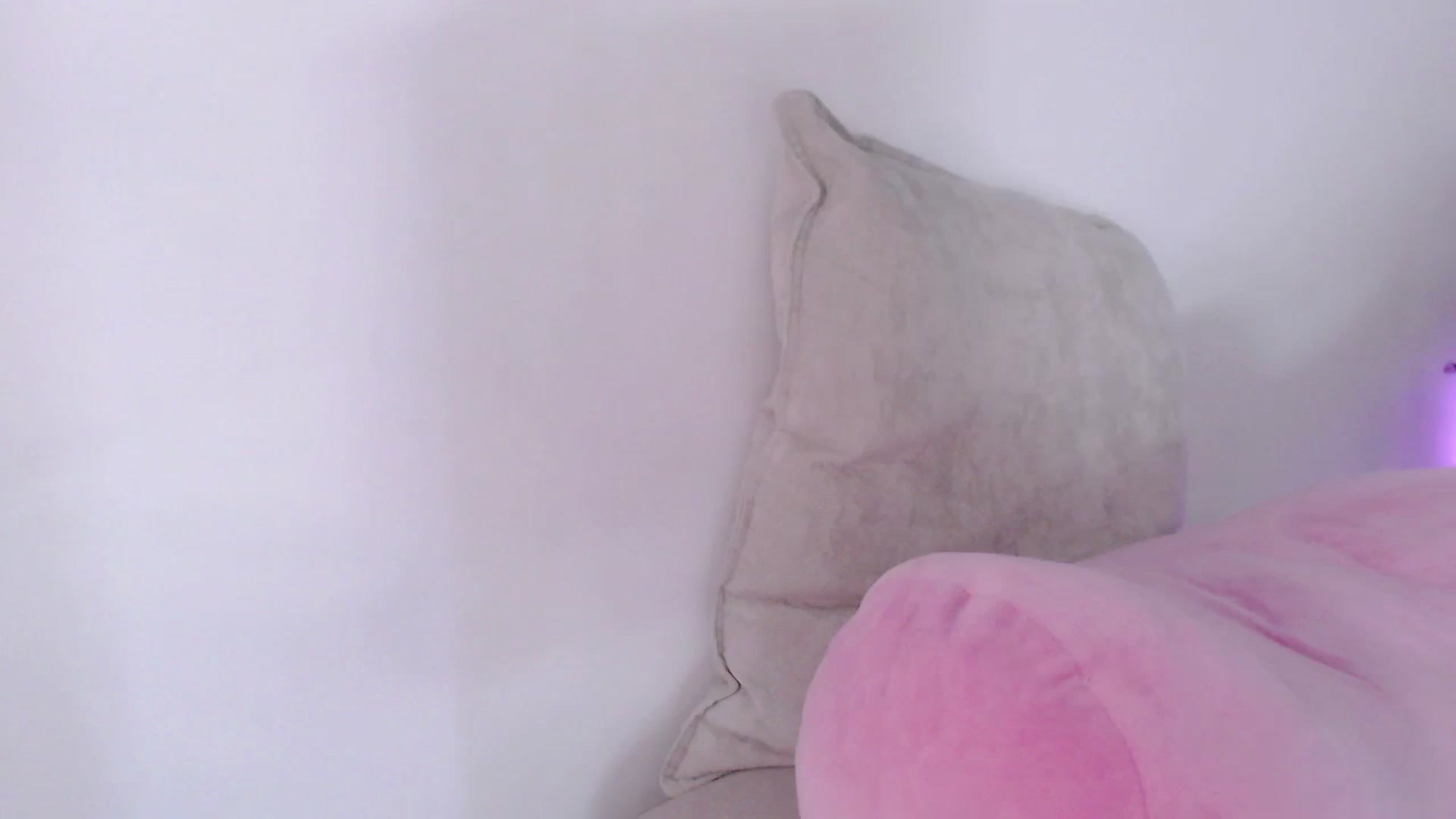 Gallery image thumbnail from Ms_Brenda's myfreecams stream on, 09/13/2023, 21:37 image 2 of 20