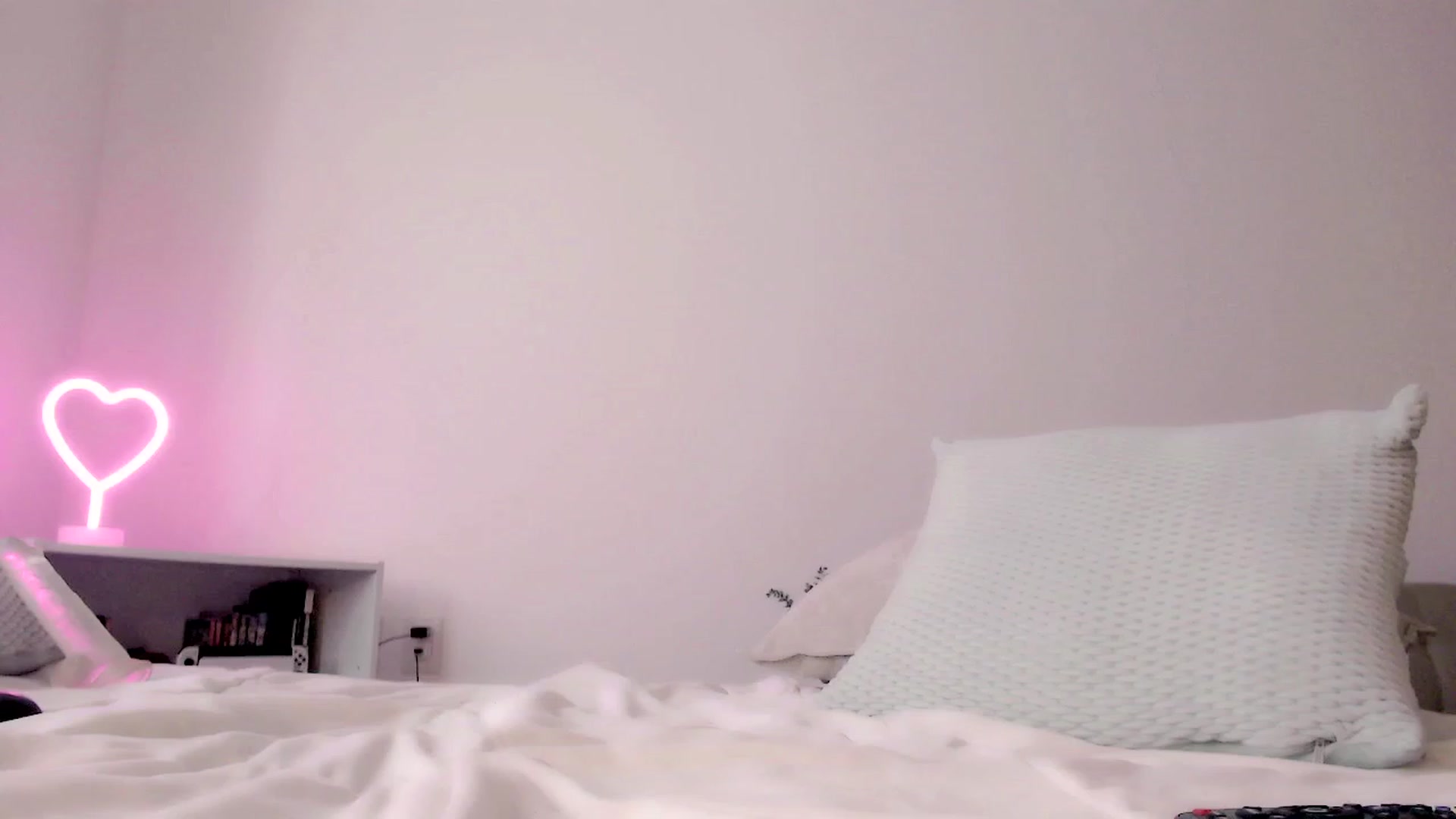 Gallery image thumbnail from Ms_Brenda's myfreecams stream on, 11/24/2023, 22:06 image 10 of 20
