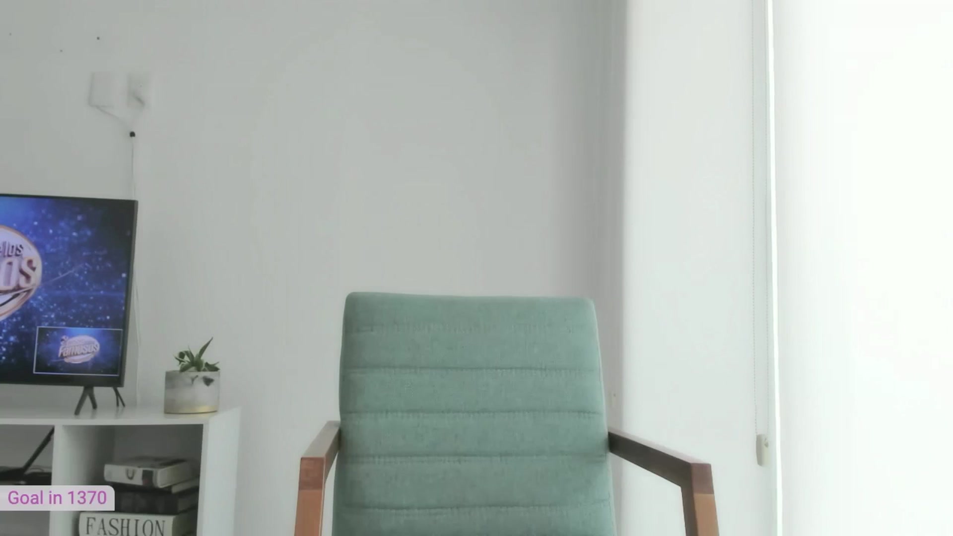 Gallery image thumbnail from Ms_Brenda's myfreecams stream on, 01/25/2024, 21:27 image 13 of 20