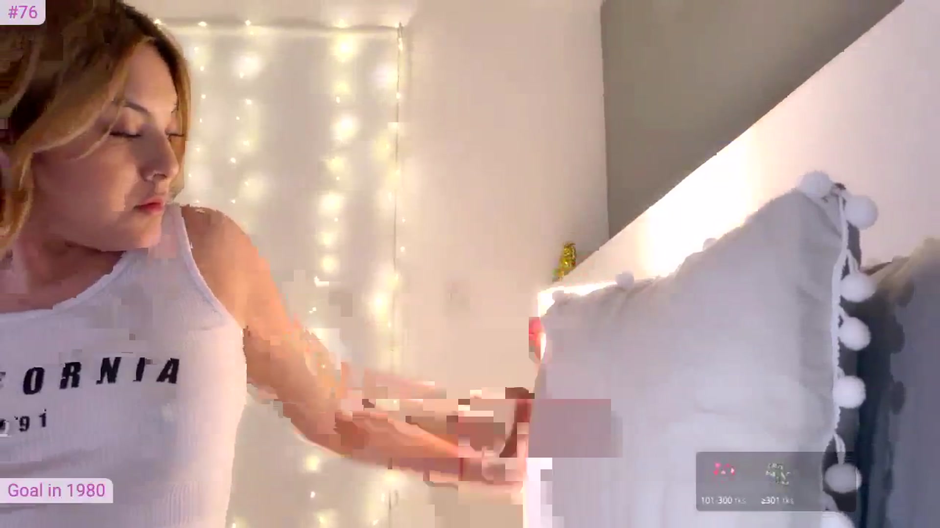 Gallery image thumbnail from Ms_Brenda's myfreecams stream on, 03/09/2024, 06:37 image 5 of 20