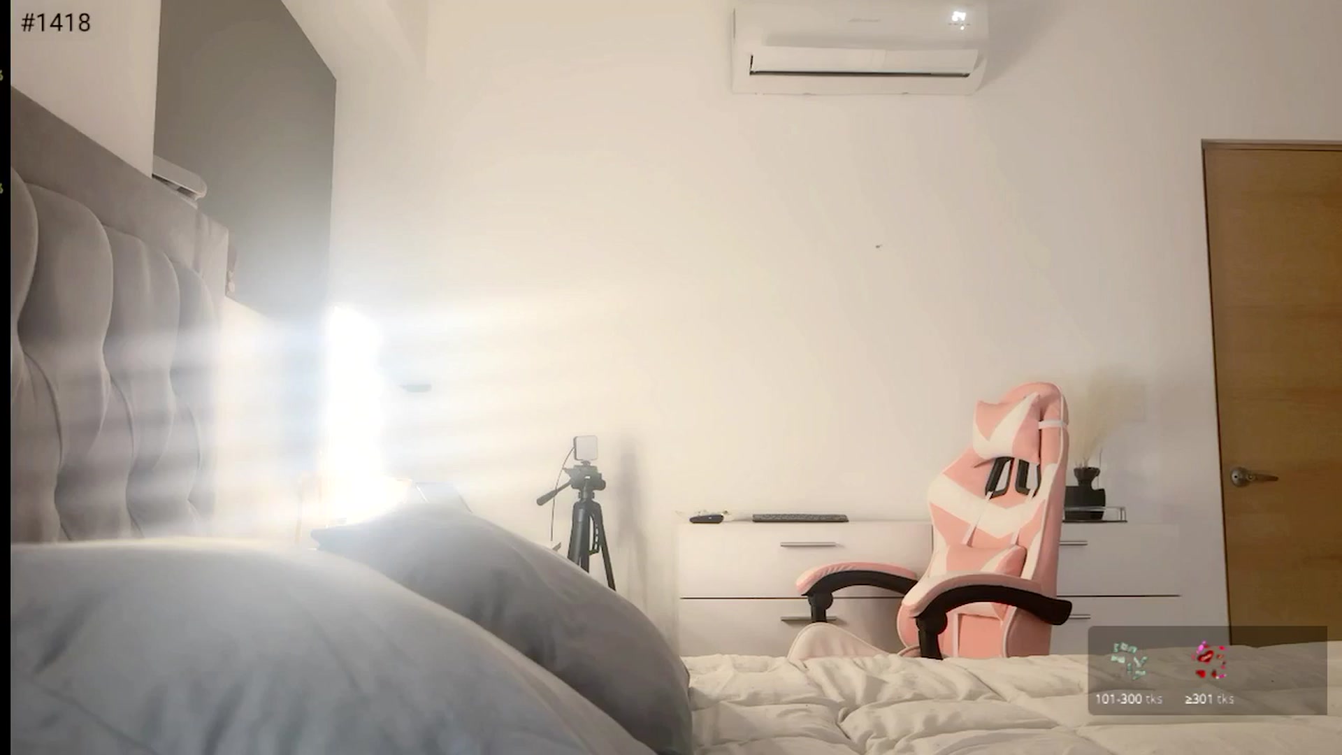 Gallery image thumbnail from Ms_Brenda's myfreecams stream on, 08/14/2024, 17:24 image 9 of 20
