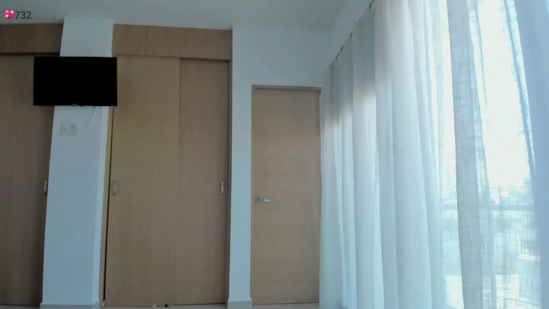 Gallery image thumbnail from Ms_Brenda's myfreecams stream on, 10/31/2024, 19:48 image 20 of 20
