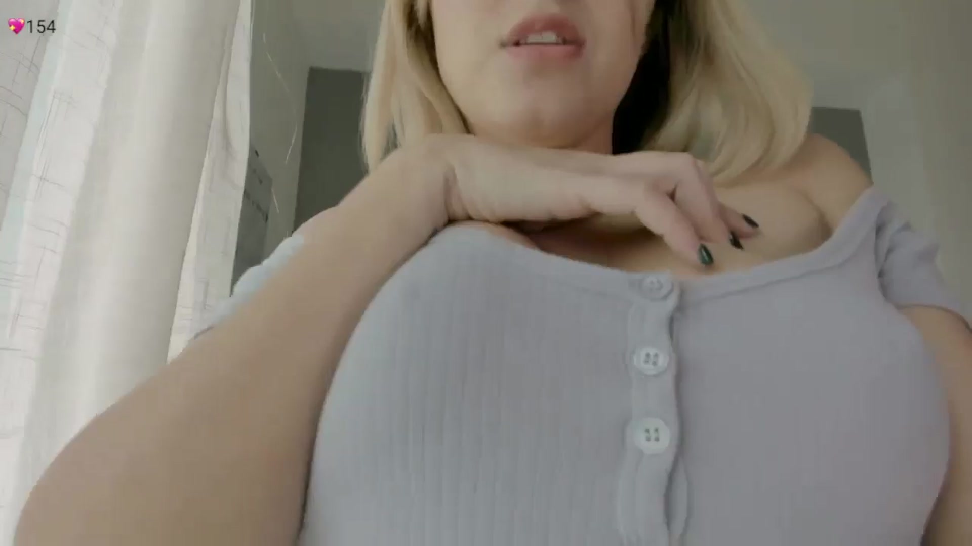 Gallery image thumbnail from Ms_Brenda's myfreecams stream on, 01/09/2025, 21:57 image 10 of 20