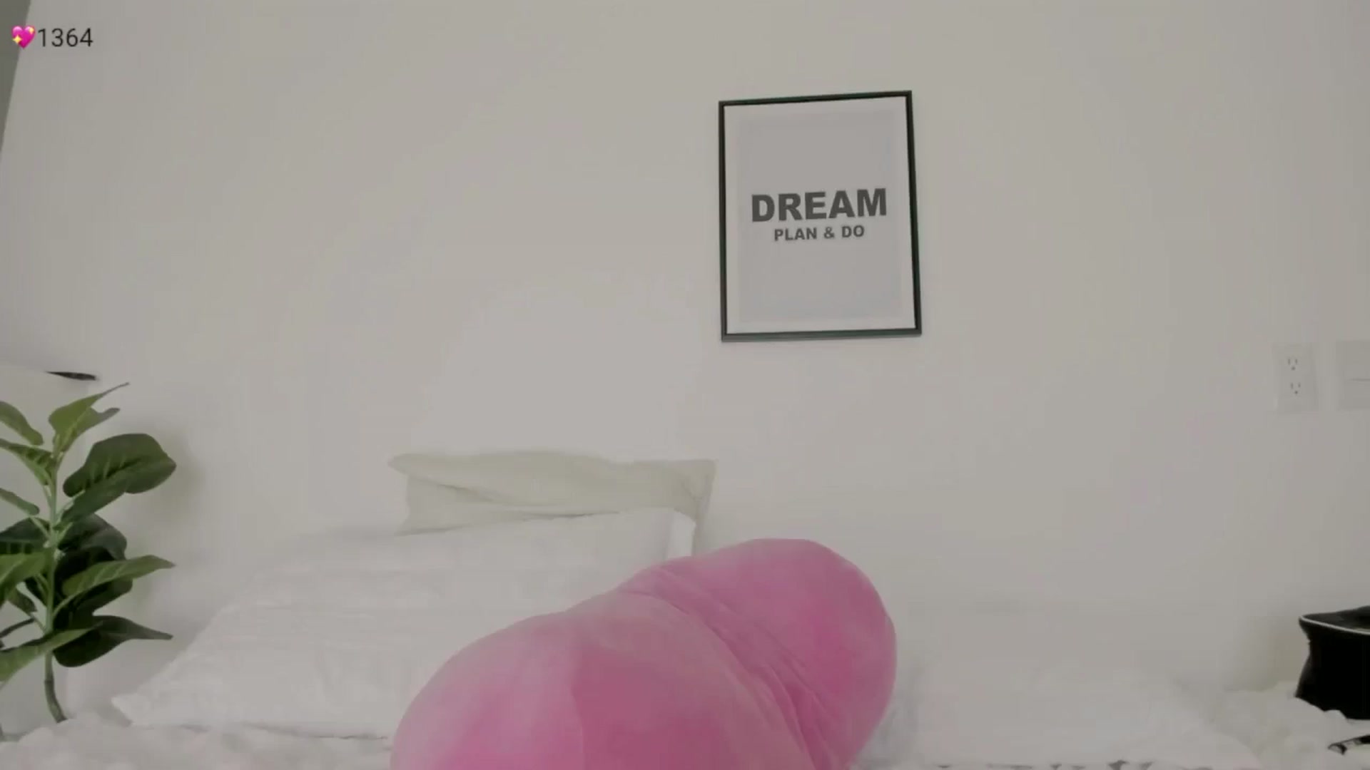 Gallery image thumbnail from Ms_Brenda's myfreecams stream on, 02/07/2025, 23:33 image 7 of 20