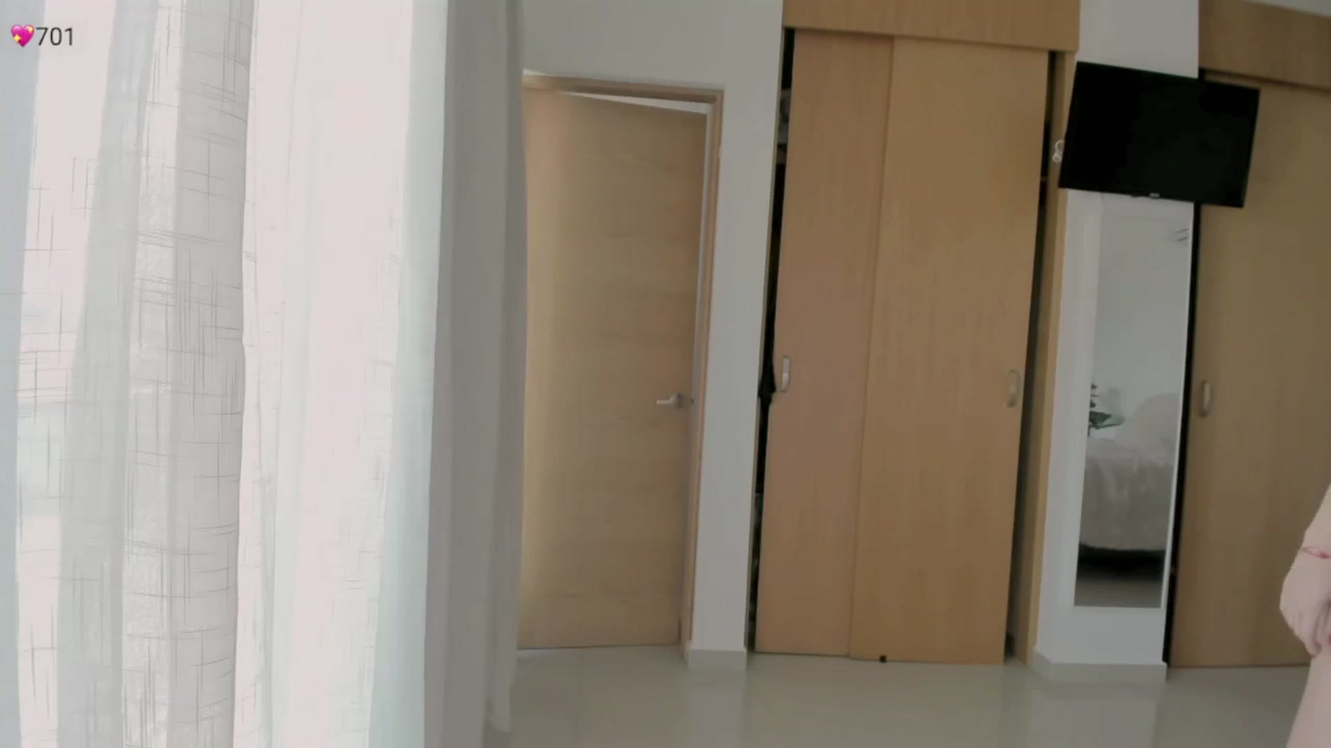 Gallery image thumbnail from Ms_Brenda's myfreecams stream on, 03/25/2025, 20:58 image 13 of 20