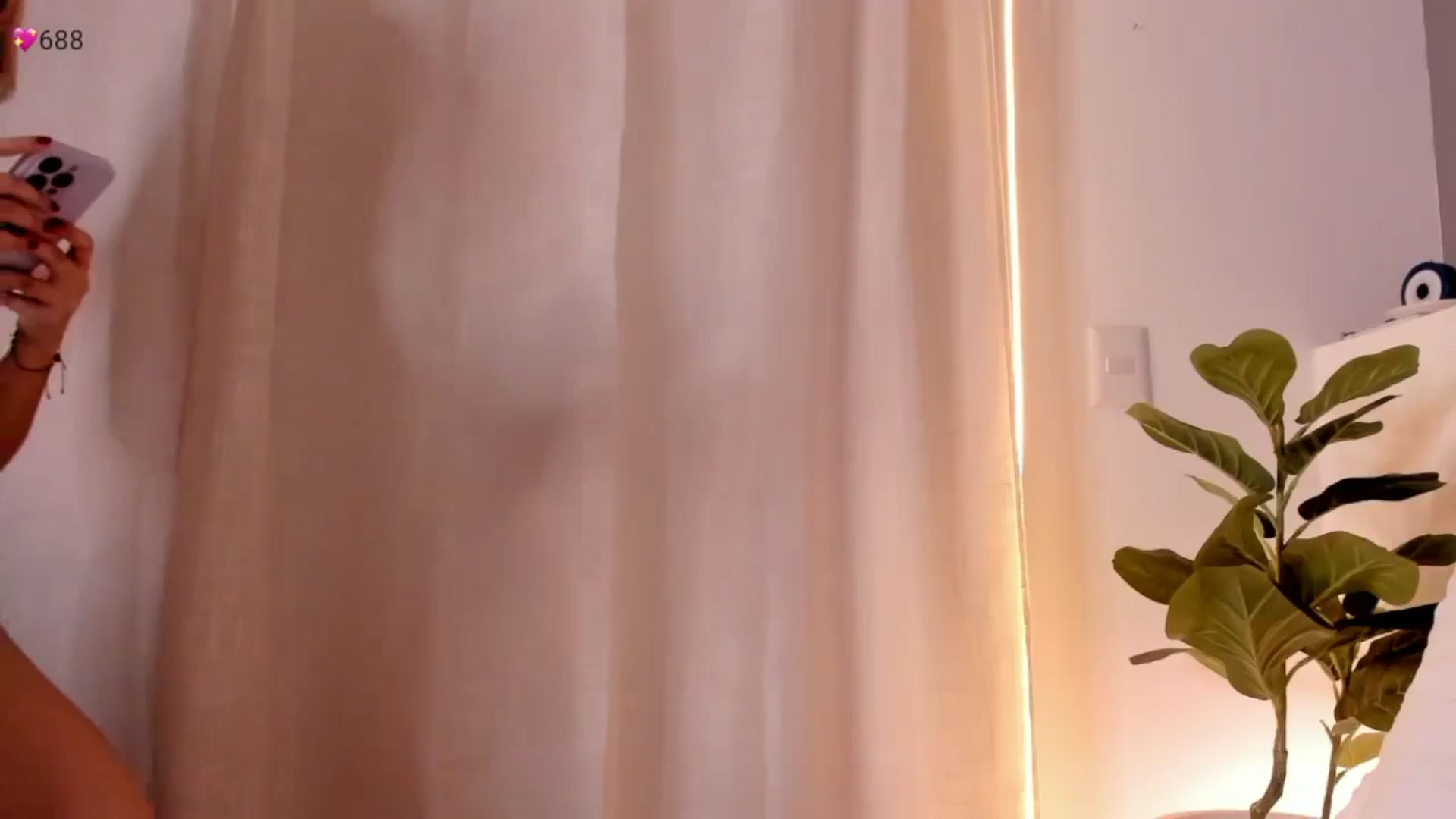 Gallery image thumbnail from Ms_Brenda's myfreecams stream on, 03/29/2025, 04:29 image 8 of 20