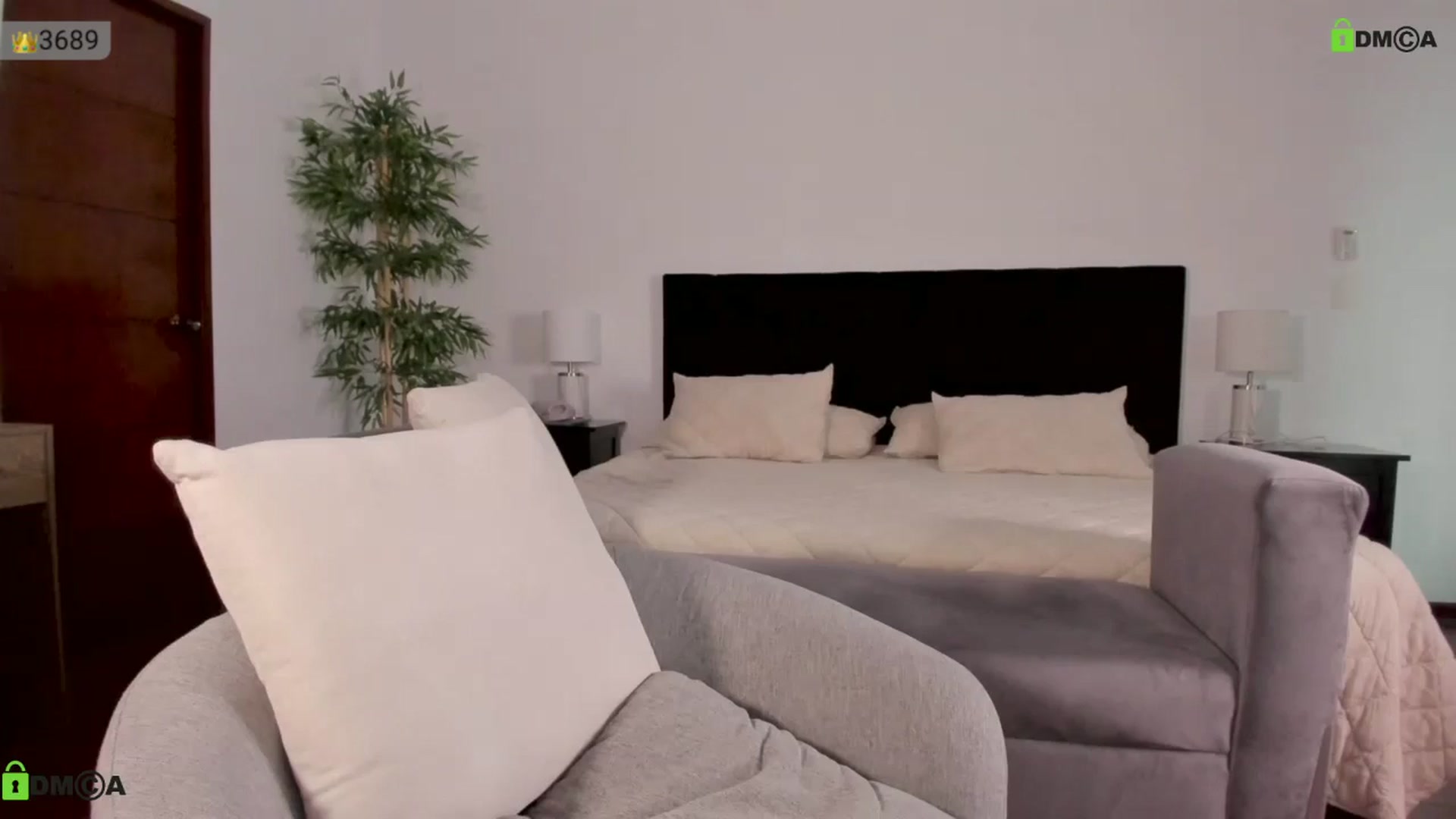 Gallery image thumbnail from Ms_Brenda's myfreecams stream on, 09/03/2025, 20:17 image 17 of 20