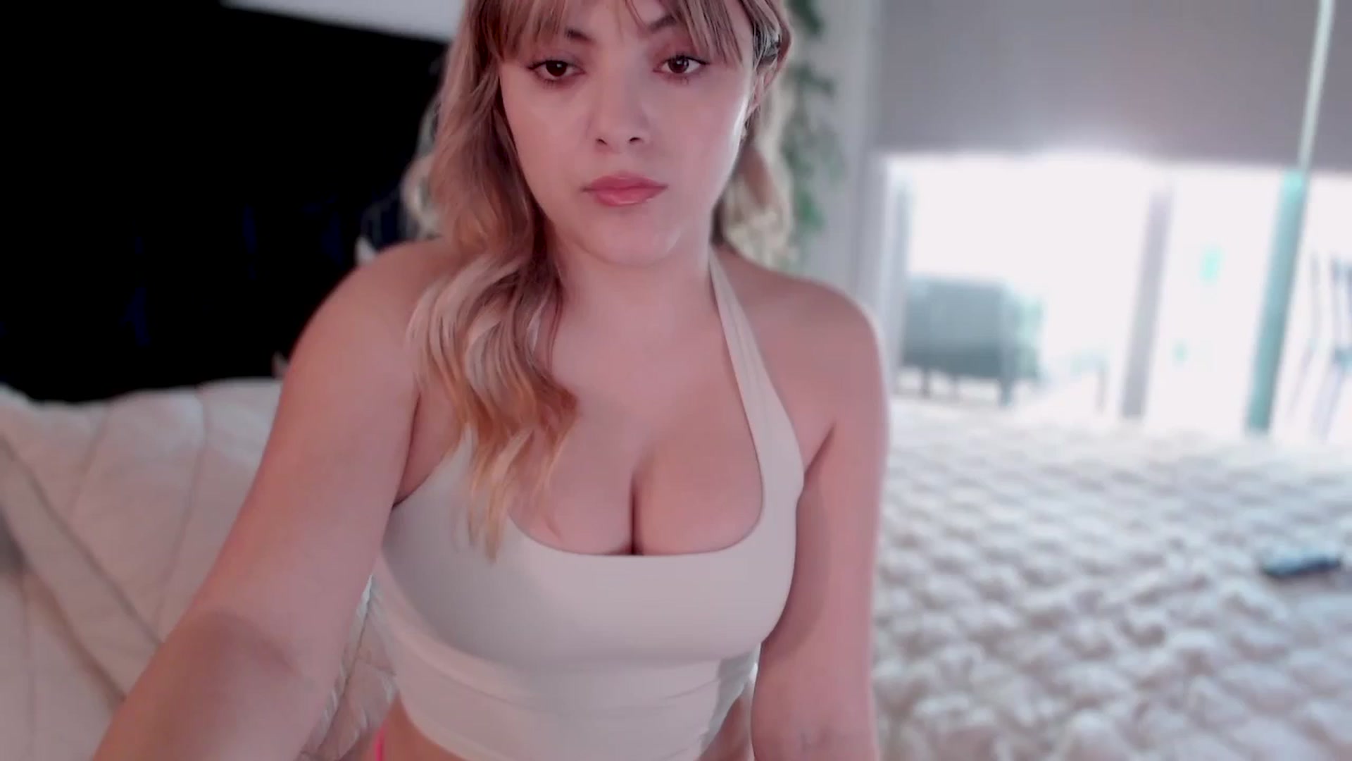 Gallery image thumbnail from Ms_Brenda's myfreecams stream on, 02/11/2026, 24:02 image 13 of 20