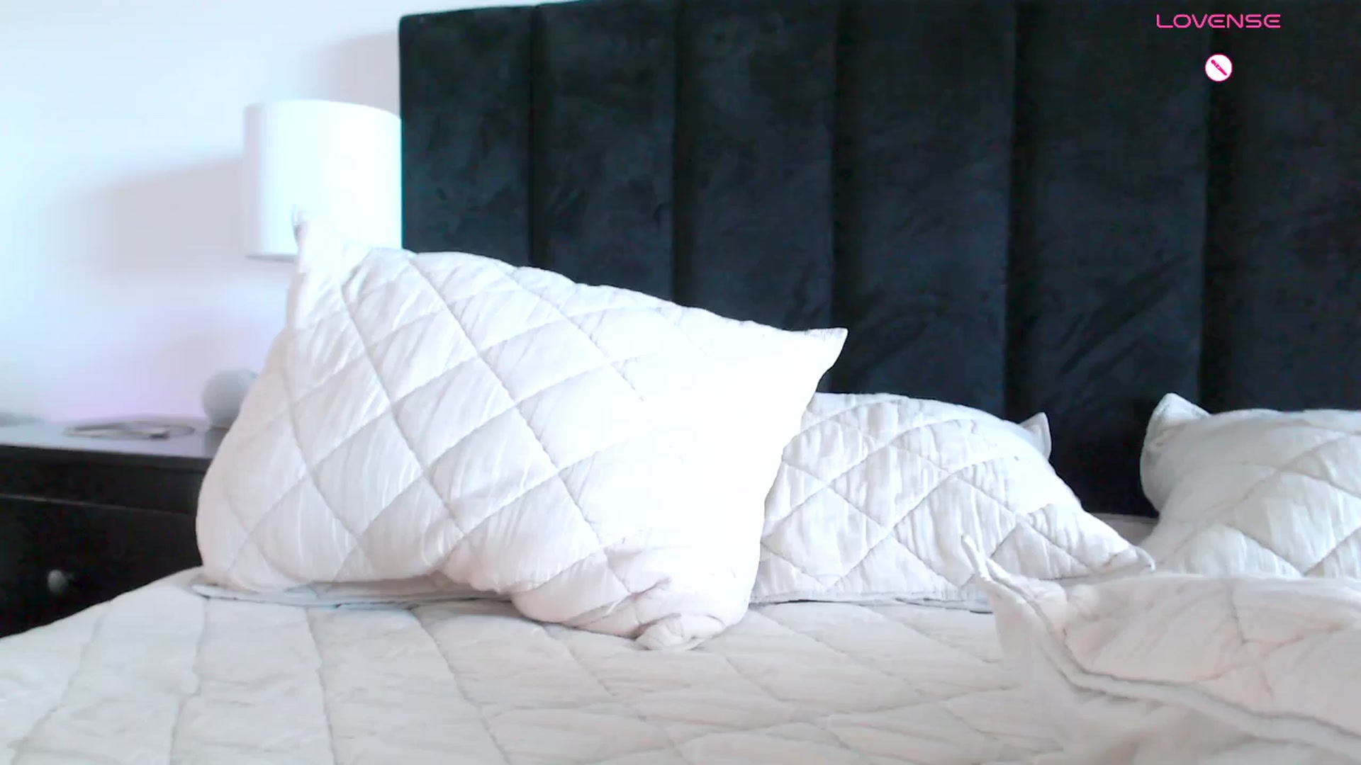 Gallery image thumbnail from Ms_Brenda's myfreecams stream on, 02/21/2026, 21:51 image 9 of 20