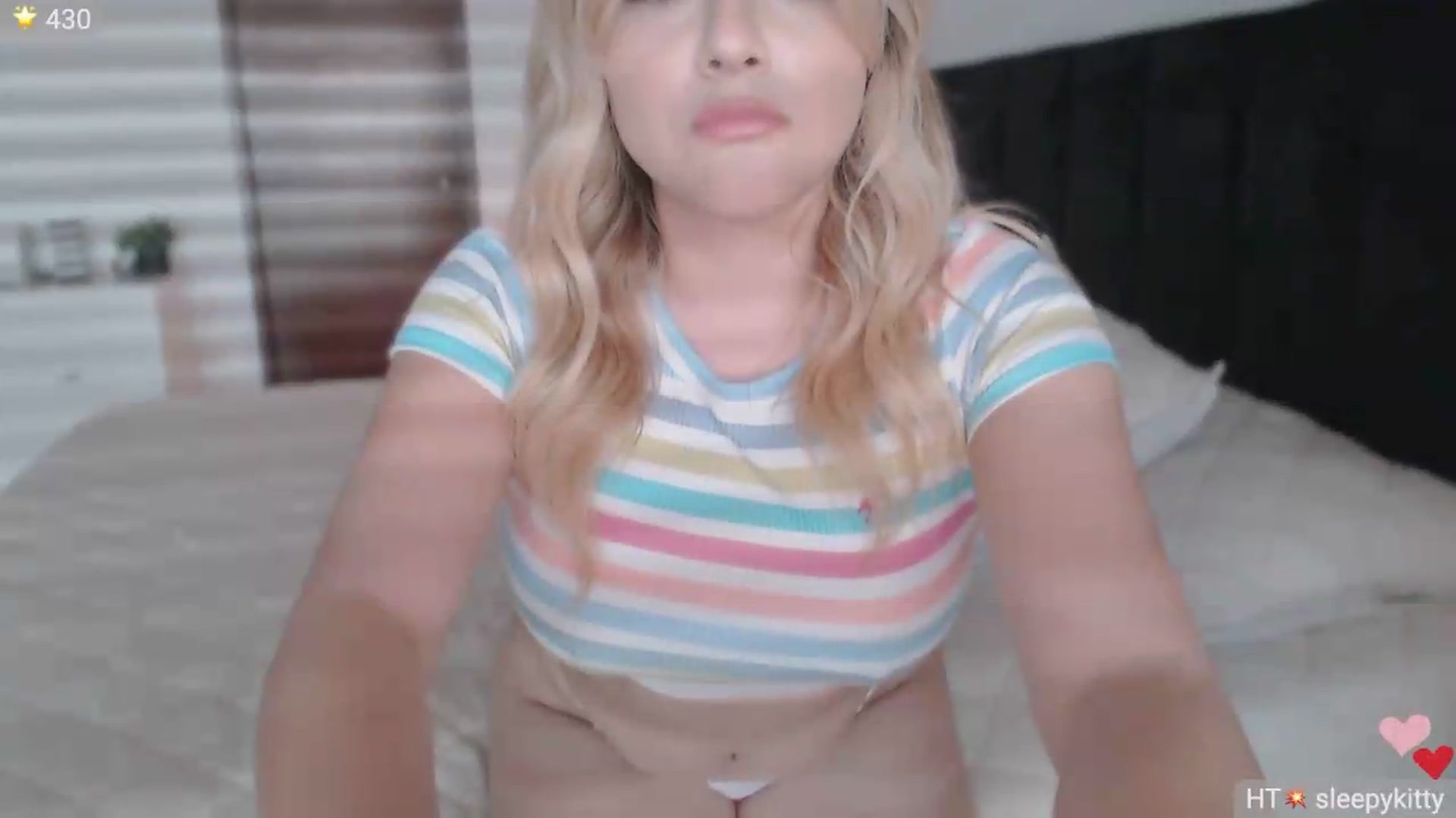 Gallery image thumbnail from Ms_Brenda's myfreecams stream on, 05/17/2026, 24:23 image 2 of 20
