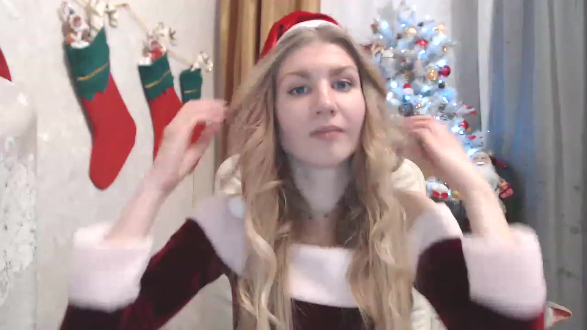 Gallery image thumbnail from Ms_Charming's myfreecams stream on, 12/25/2022, 21:14 image 4 of 20