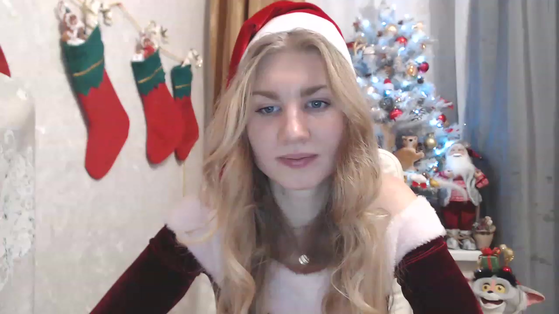 Gallery image thumbnail from Ms_Charming's myfreecams stream on, 12/25/2022, 21:14 image 3 of 20