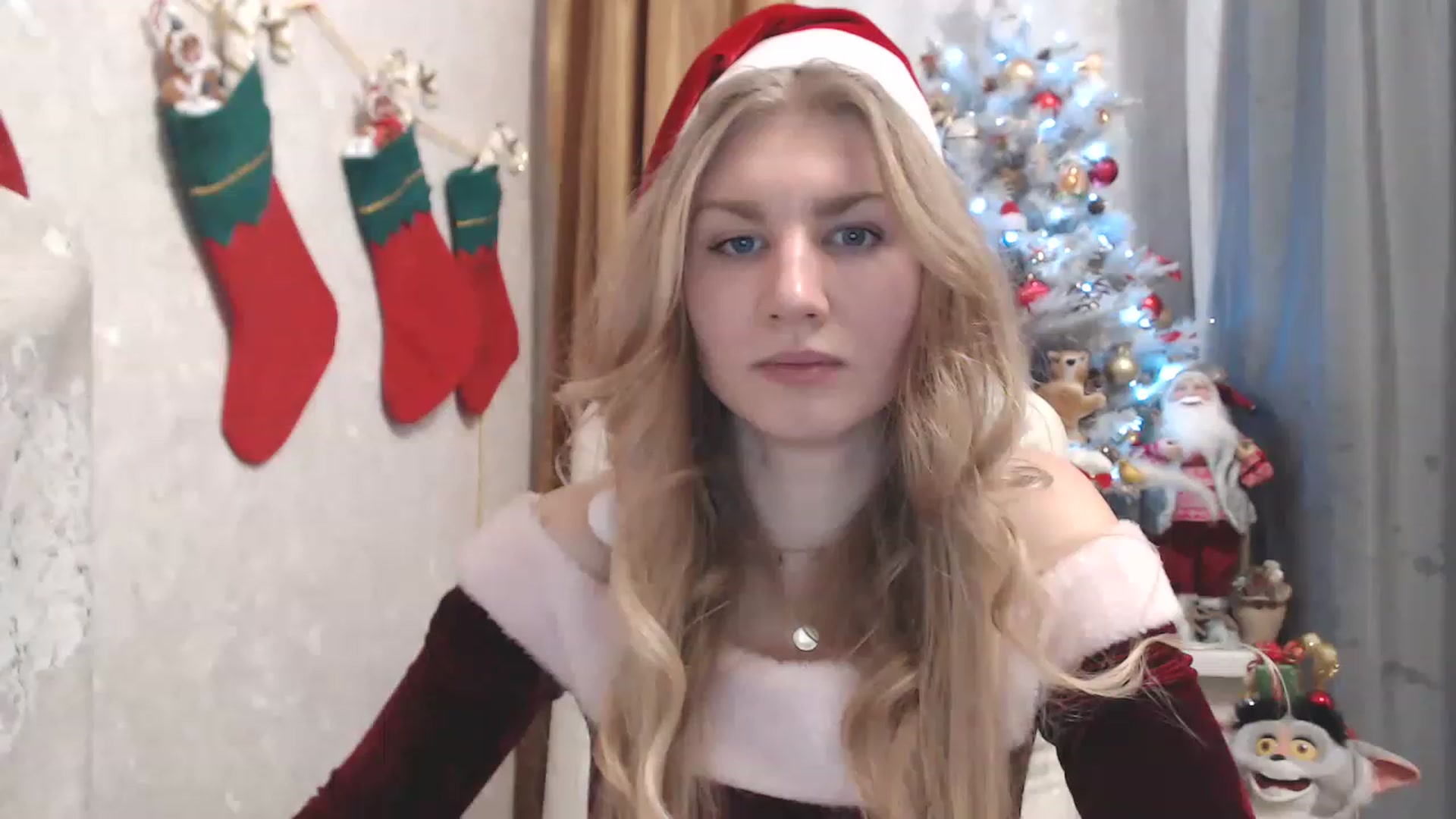 Gallery image thumbnail from Ms_Charming's myfreecams stream on, 12/25/2022, 21:14 image 9 of 20