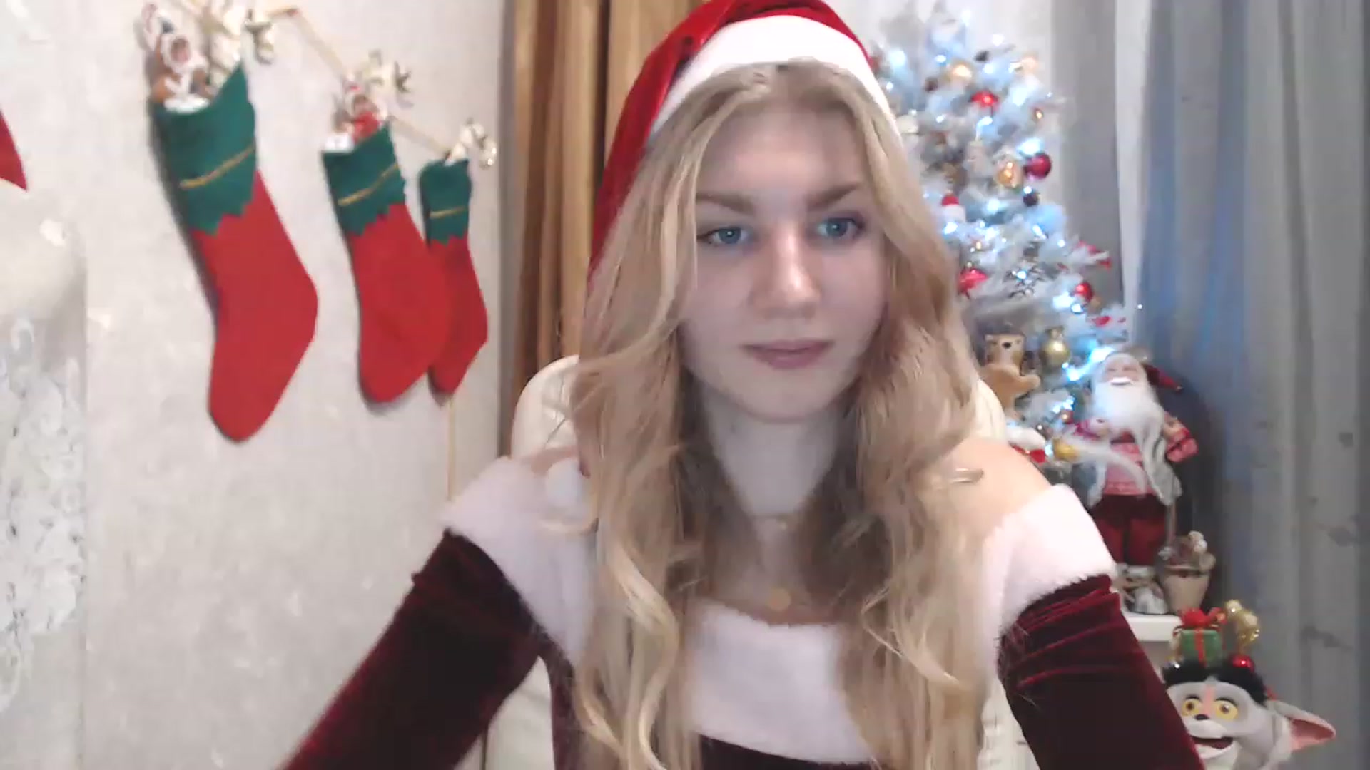 Gallery image thumbnail from Ms_Charming's myfreecams stream on, 12/25/2022, 21:14 image 5 of 20