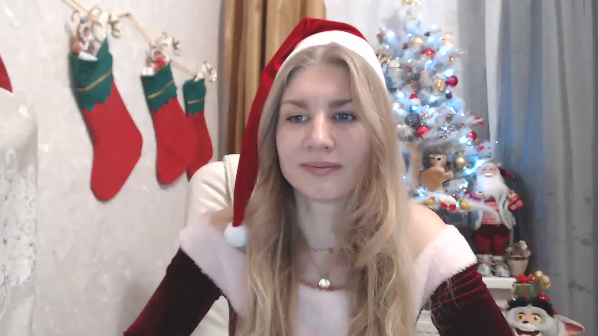 Gallery image thumbnail from Ms_Charming's myfreecams stream on, 12/26/2022, 24:04 image 4 of 20