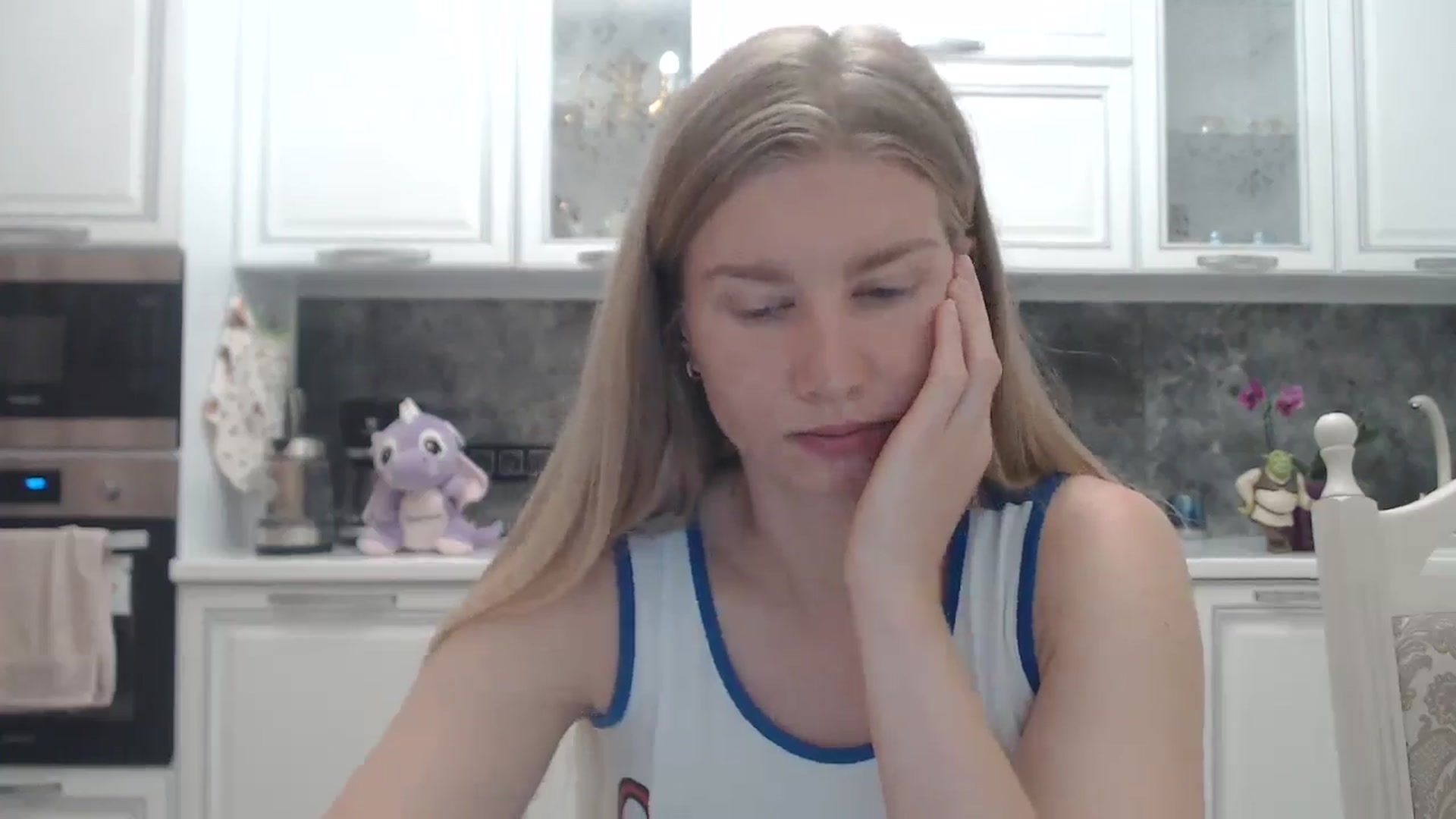 Gallery image thumbnail from Ms_Charming's myfreecams stream on, 08/20/2025, 04:18 image 5 of 20