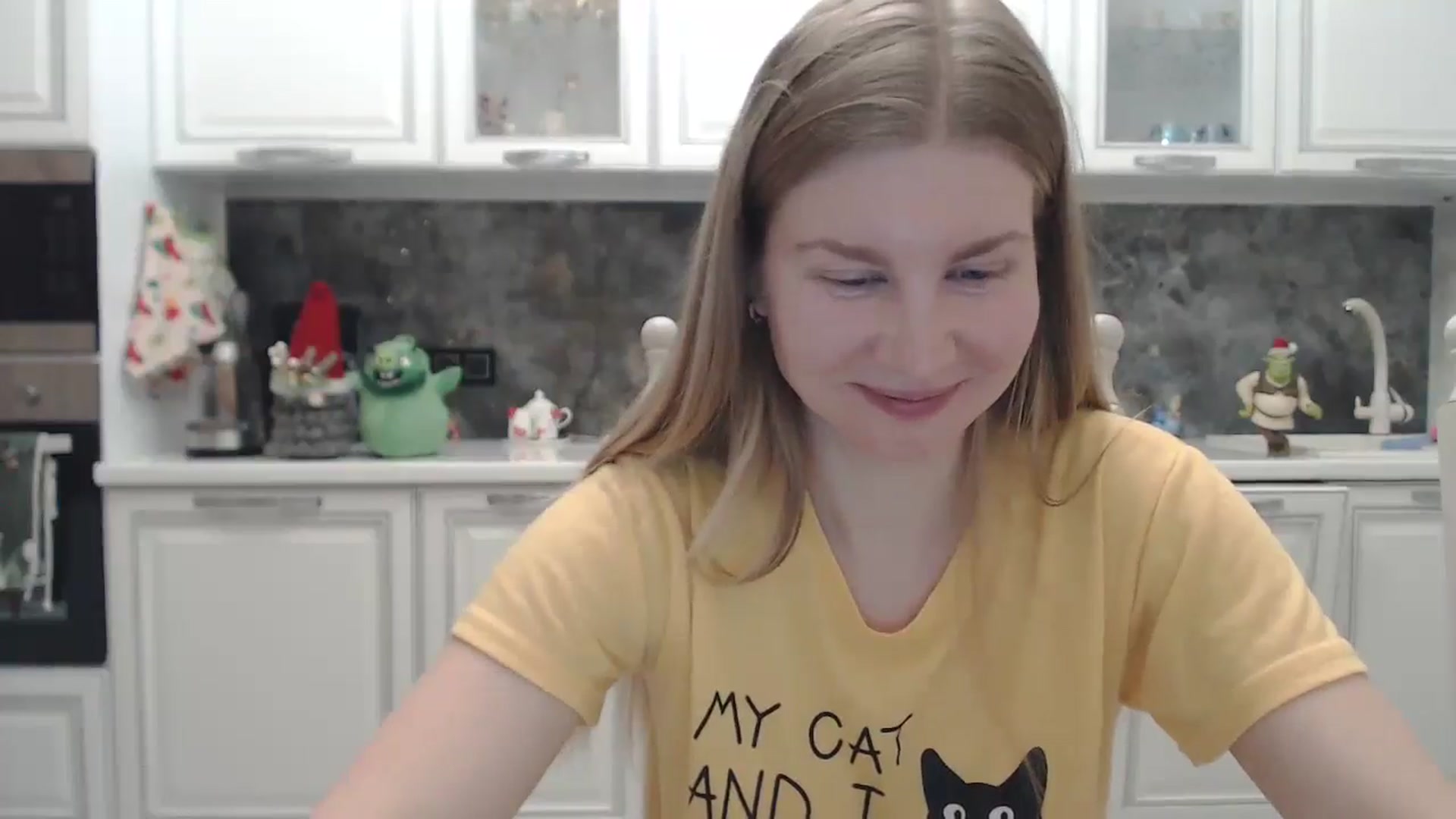 Gallery image thumbnail from Ms_Charming's myfreecams stream on, 01/16/2026, 01:20 image 19 of 20
