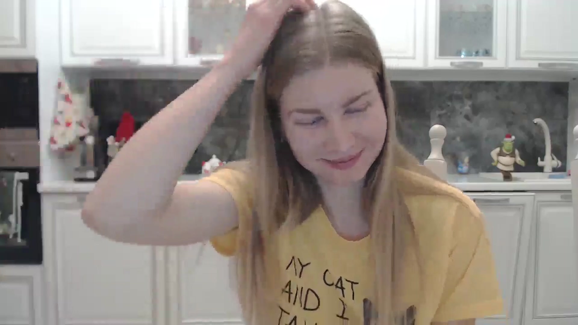 Gallery image thumbnail from Ms_Charming's myfreecams stream on, 01/16/2026, 01:20 image 11 of 20