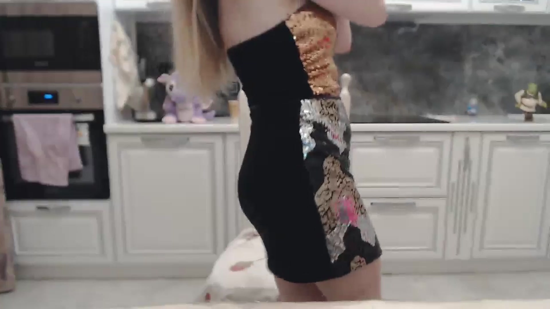 Gallery image thumbnail from Ms_Charming's myfreecams stream on, 02/25/2026, 03:20 image 17 of 20
