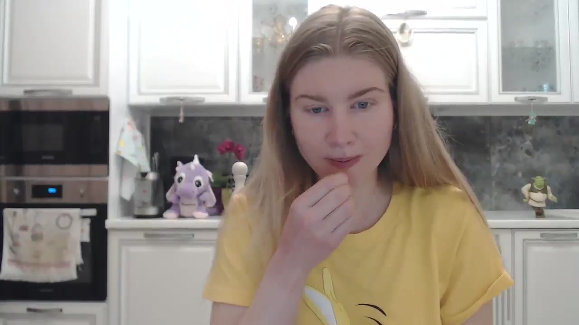 Gallery image thumbnail from Ms_Charming's myfreecams stream on, 04/13/2026, 03:41 image 8 of 20