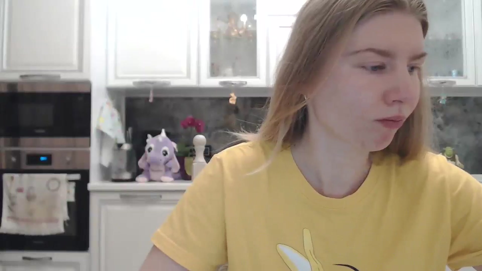 Gallery image thumbnail from Ms_Charming's myfreecams stream on, 04/13/2026, 03:41 image 4 of 20