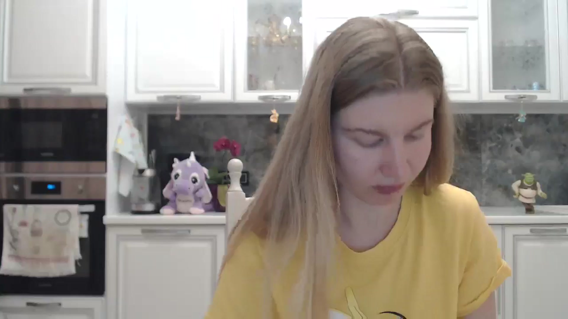 Gallery image thumbnail from Ms_Charming's myfreecams stream on, 04/13/2026, 03:41 image 11 of 20