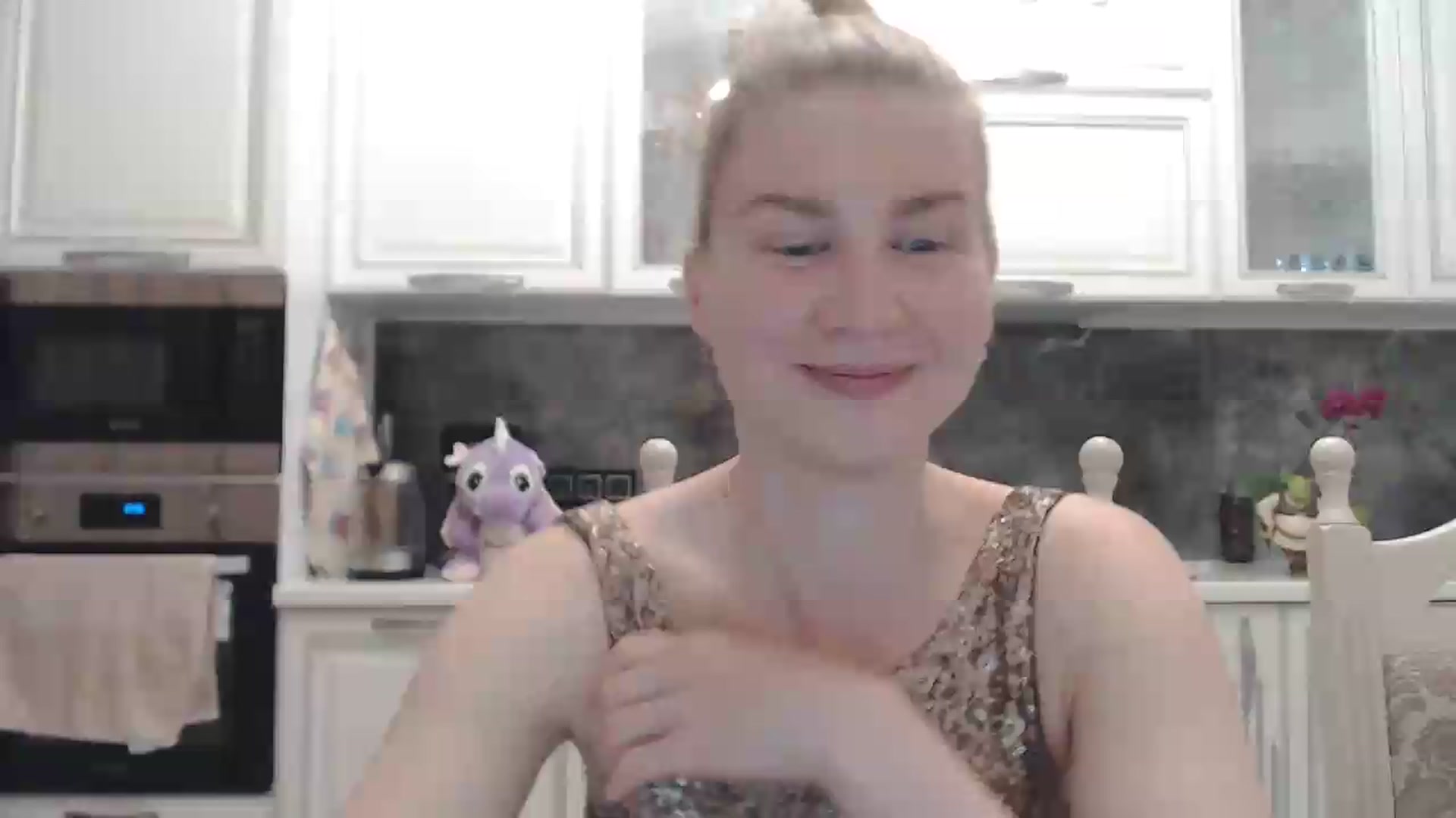 Gallery image thumbnail from Ms_Charming's myfreecams stream on, 05/23/2026, 22:07 image 15 of 20
