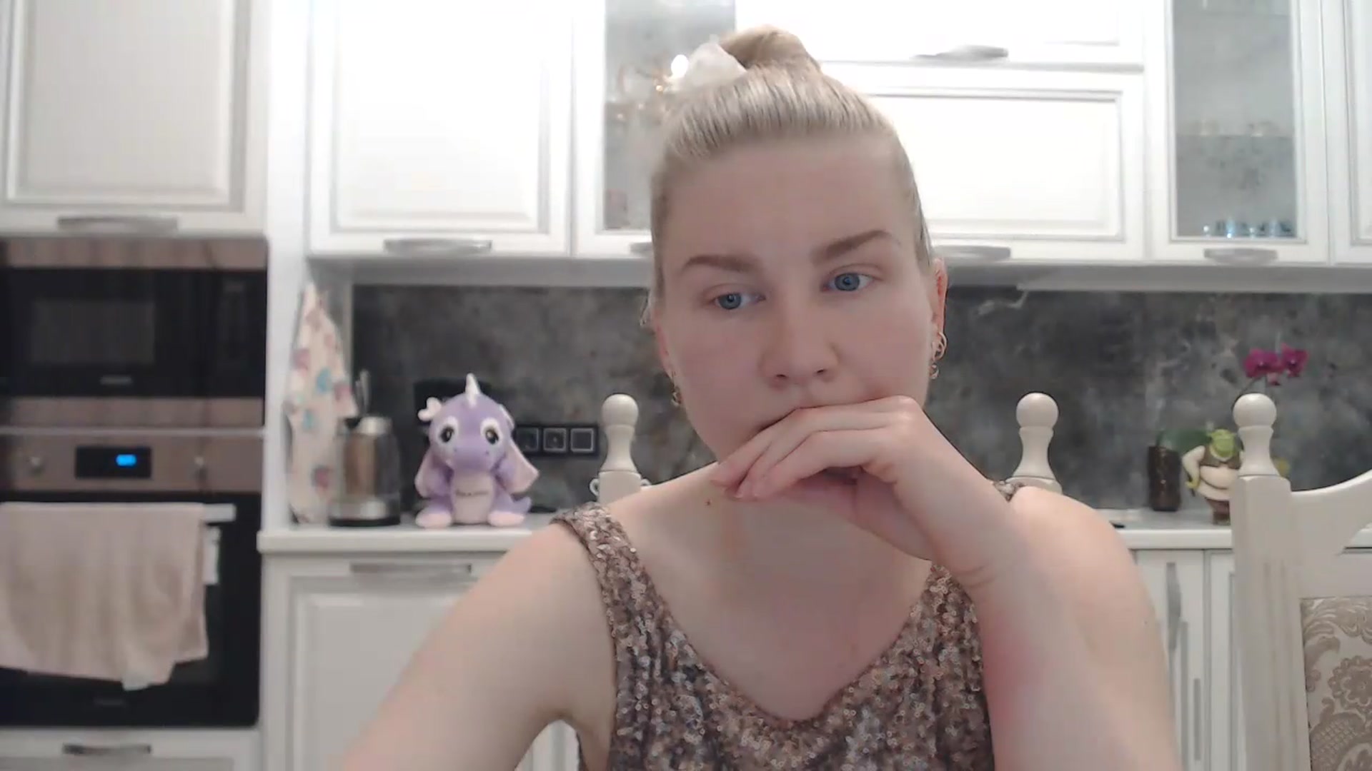 Gallery image thumbnail from Ms_Charming's myfreecams stream on, 05/23/2026, 22:07 image 19 of 20