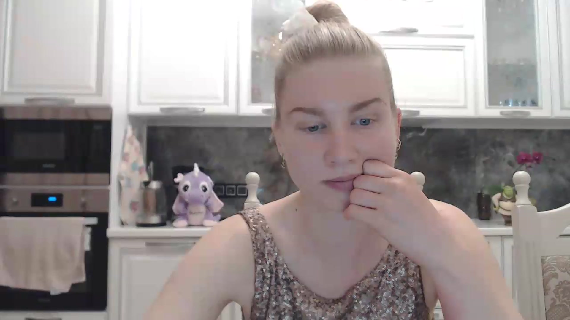 Gallery image thumbnail from Ms_Charming's myfreecams stream on, 05/23/2026, 22:07 image 14 of 20