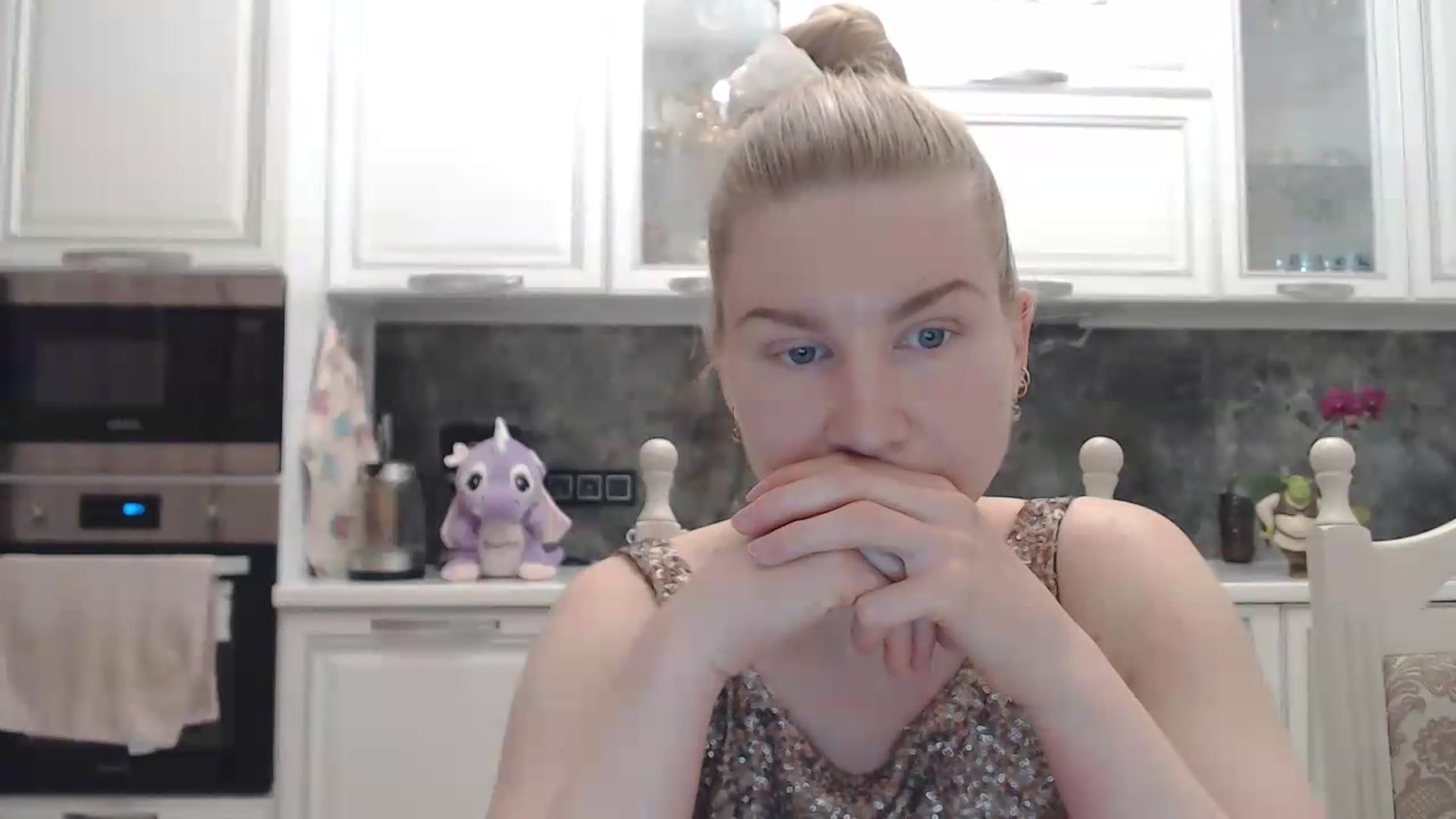 Gallery image thumbnail from Ms_Charming's myfreecams stream on, 05/23/2026, 22:07 image 17 of 20