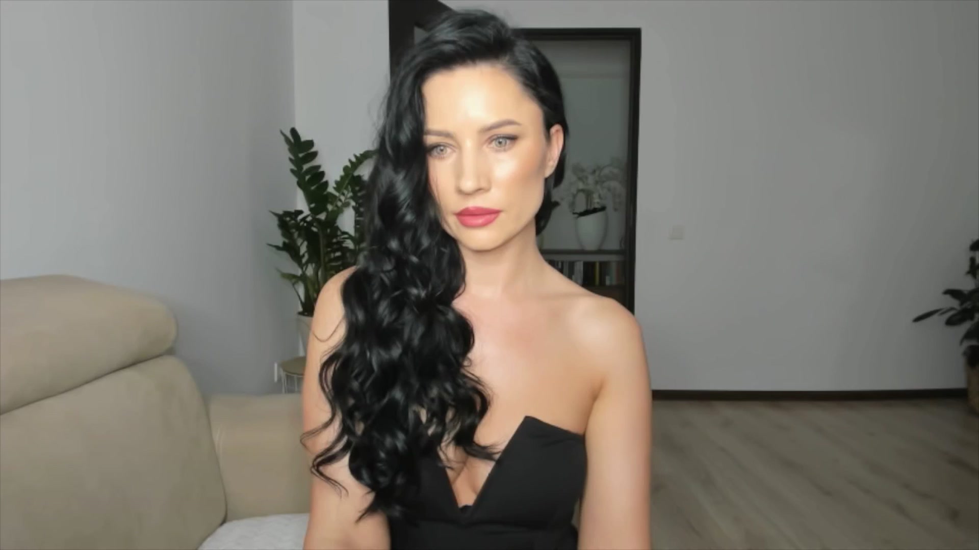 Gallery image thumbnail from Ms_Gia's myfreecams stream on, 06/03/2025, 13:56 image 7 of 20
