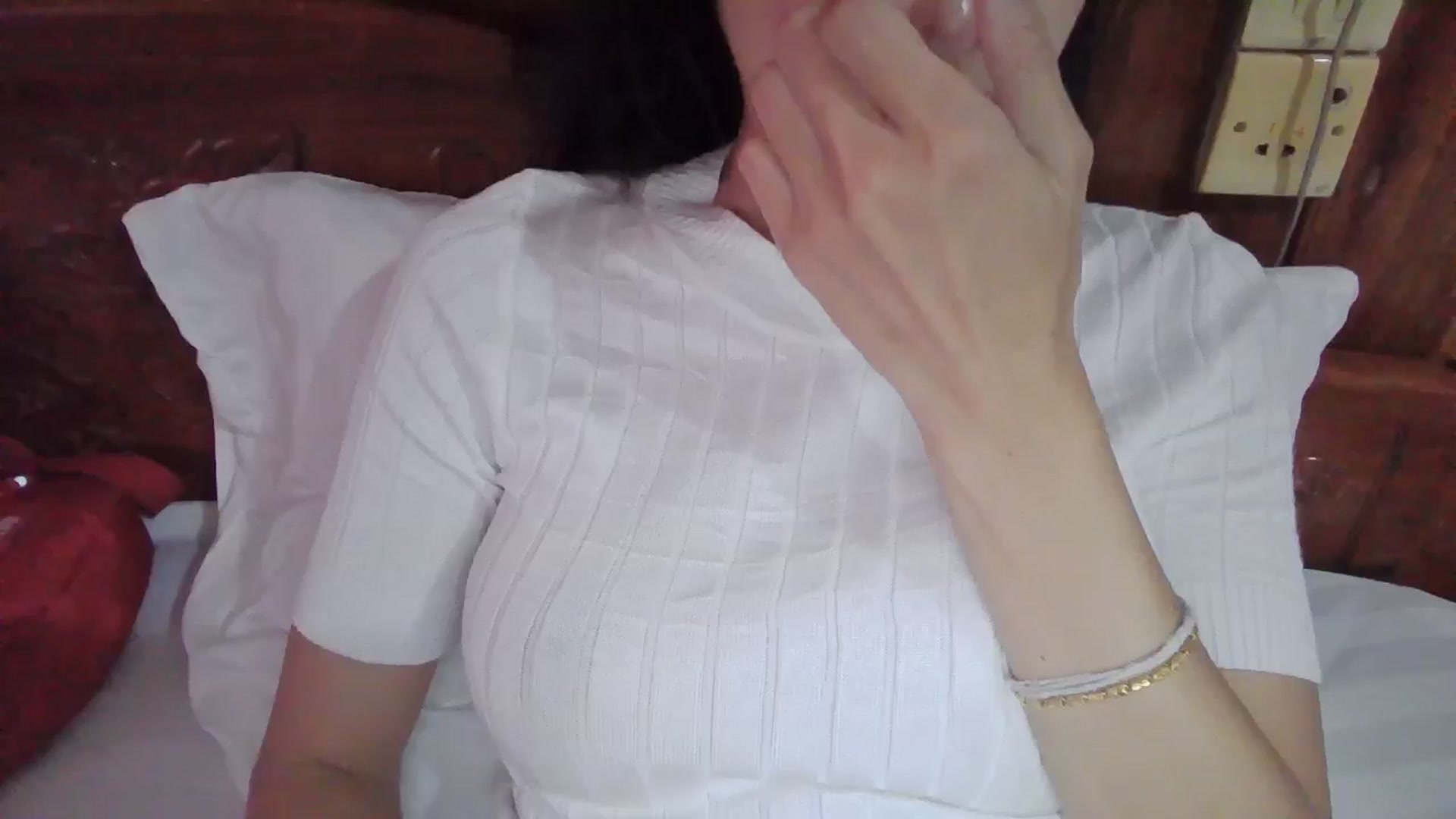 Gallery image thumbnail from Ms_GlitCh's myfreecams stream on, 09/30/2024, 06:14 image 1 of 20