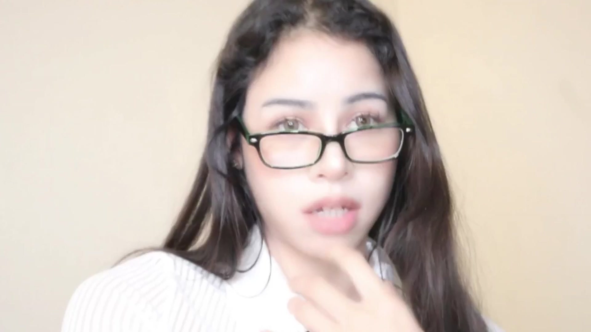 Gallery image thumbnail from Ms_GlitCh's myfreecams stream on, 03/28/2025, 10:14 image 4 of 20