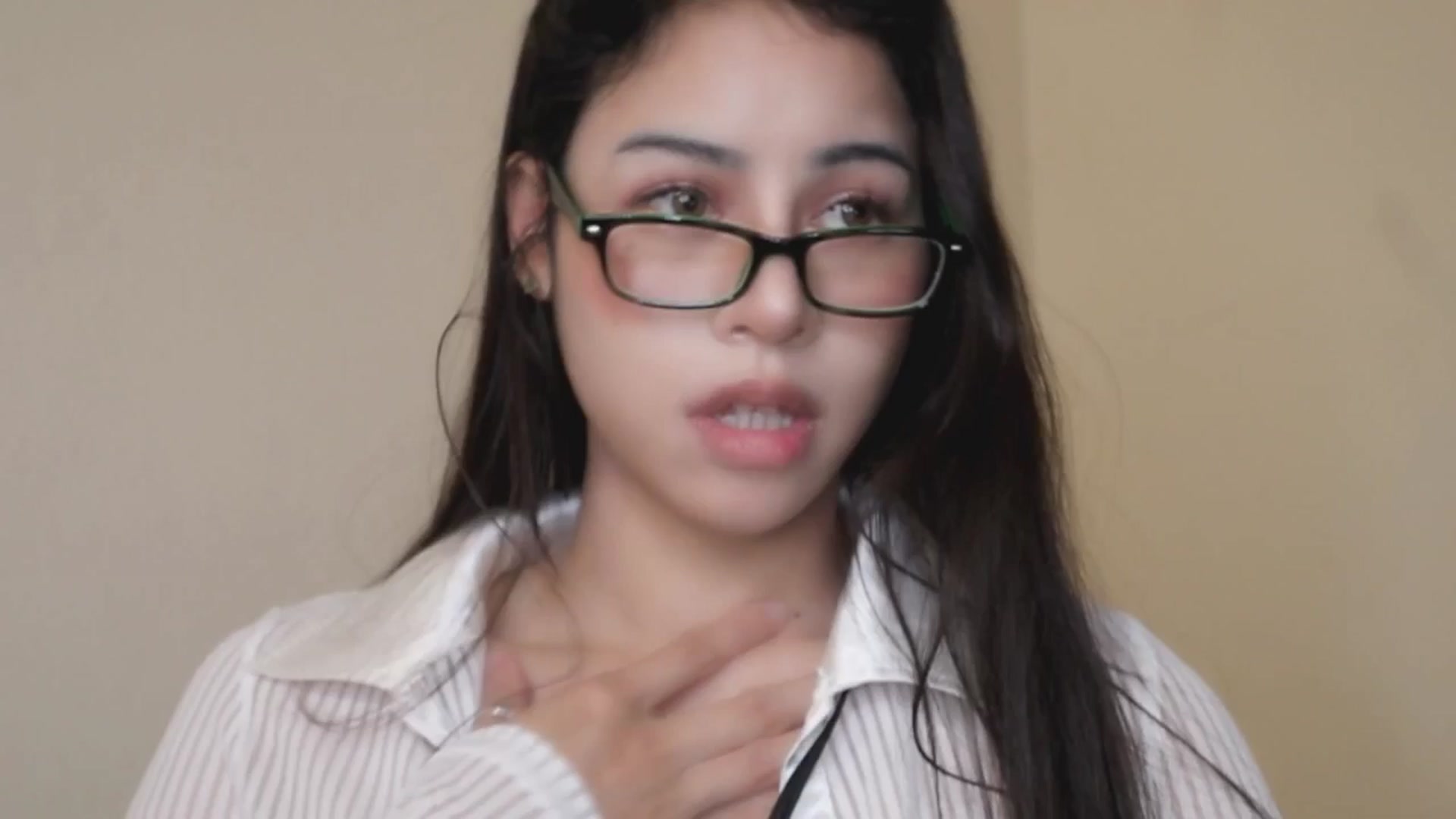 Gallery image thumbnail from Ms_GlitCh's myfreecams stream on, 03/28/2025, 10:14 image 9 of 20