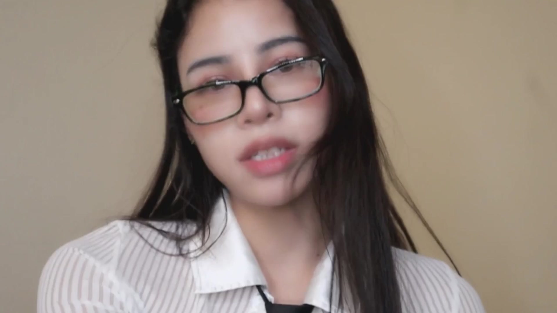 Gallery image thumbnail from Ms_GlitCh's myfreecams stream on, 03/28/2025, 10:14 image 13 of 20