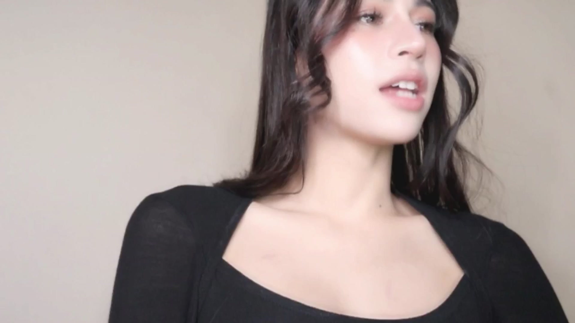 Gallery image thumbnail from Ms_GlitCh's myfreecams stream on, 03/30/2025, 09:02 image 12 of 20
