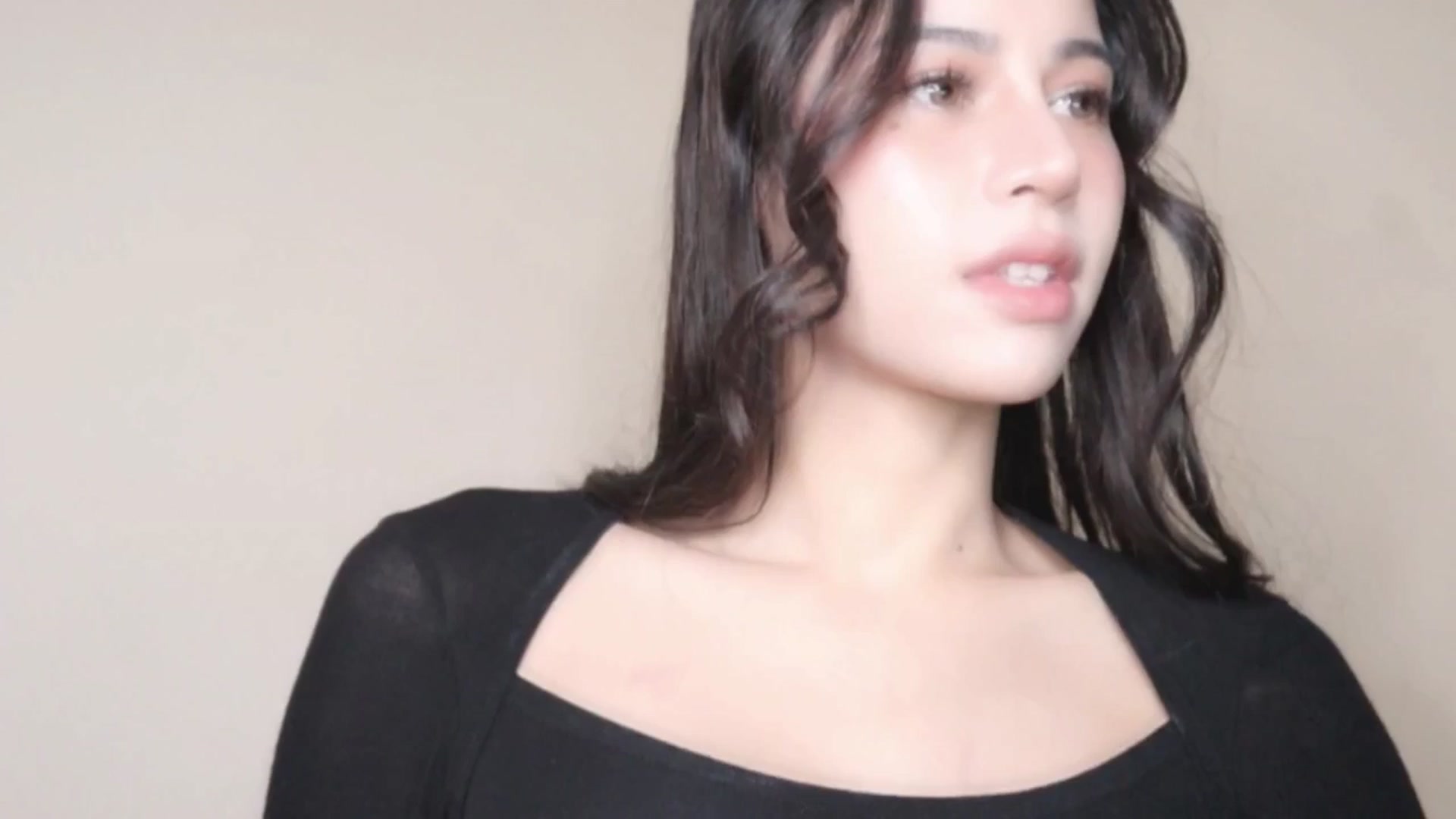 Gallery image thumbnail from Ms_GlitCh's myfreecams stream on, 03/30/2025, 09:02 image 18 of 20