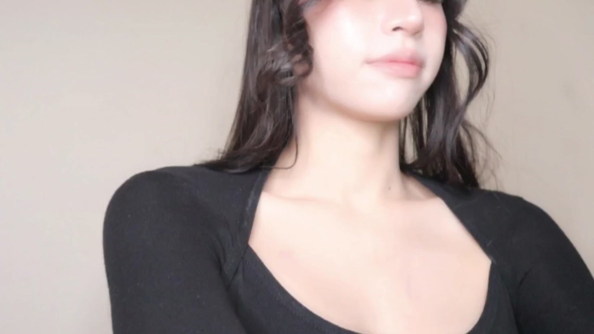 Gallery image thumbnail from Ms_GlitCh's myfreecams stream on, 03/30/2025, 09:02 image 7 of 20