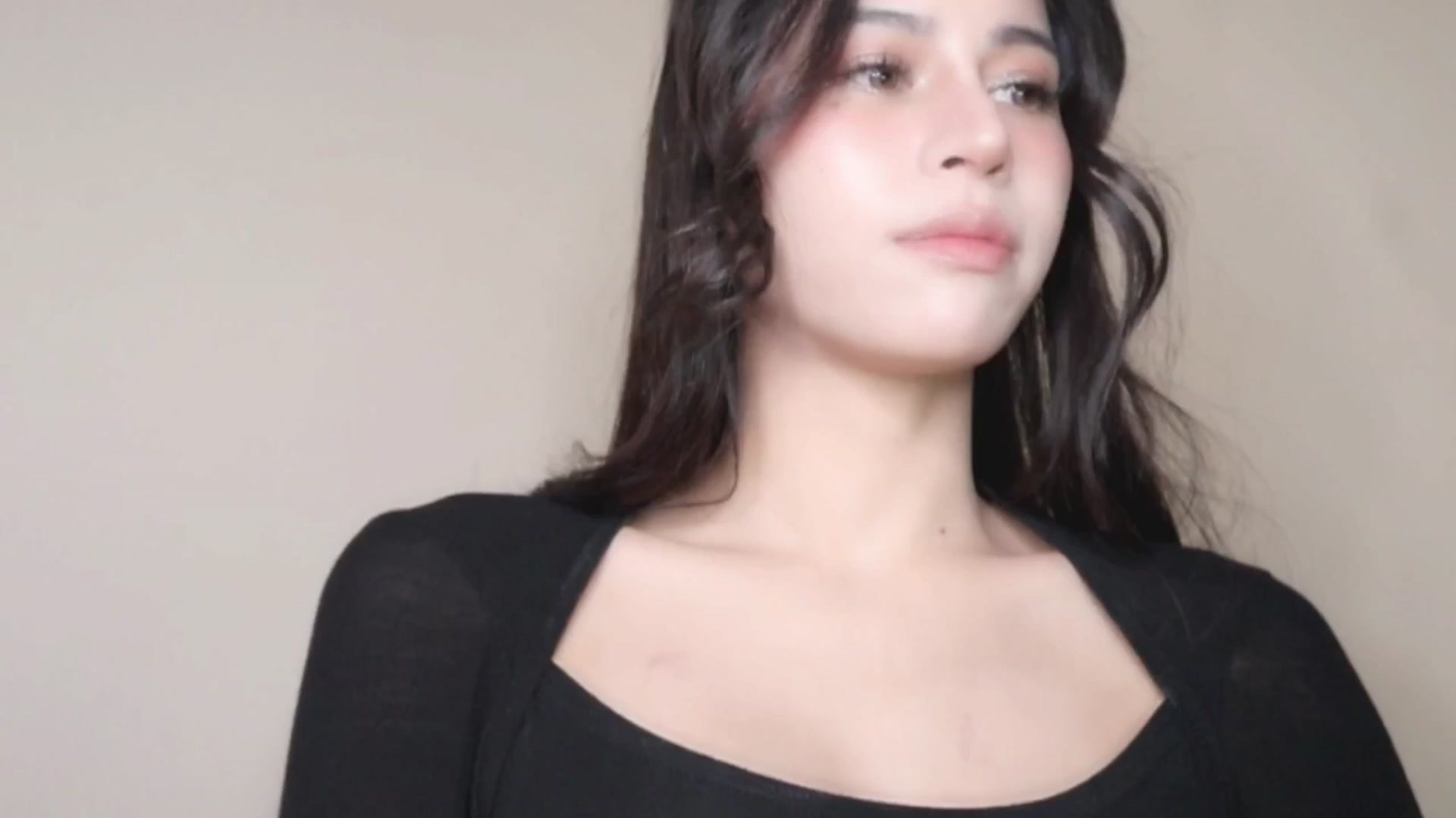Gallery image thumbnail from Ms_GlitCh's myfreecams stream on, 03/30/2025, 09:02 image 14 of 20