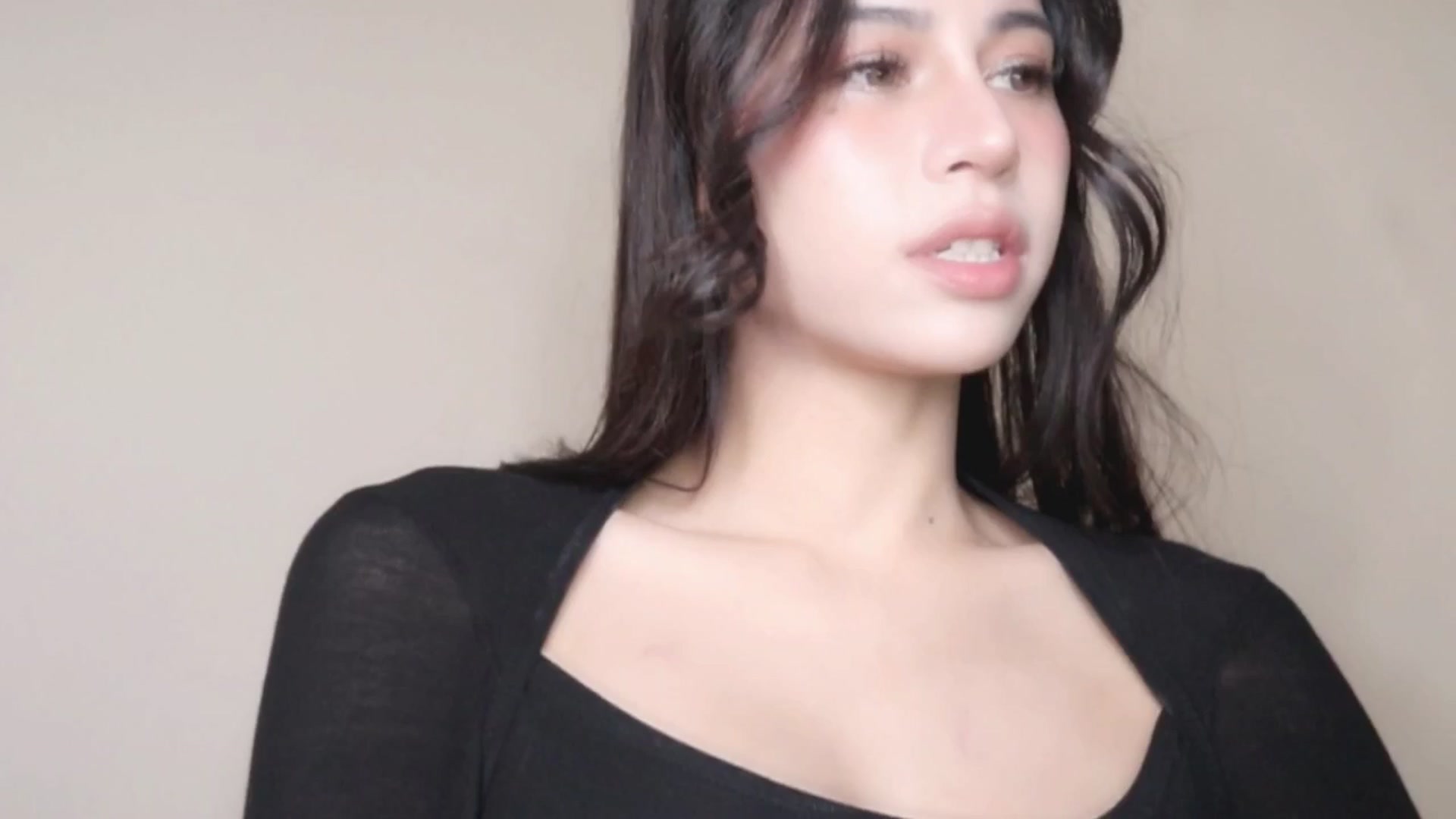 Gallery image thumbnail from Ms_GlitCh's myfreecams stream on, 03/30/2025, 09:02 image 9 of 20