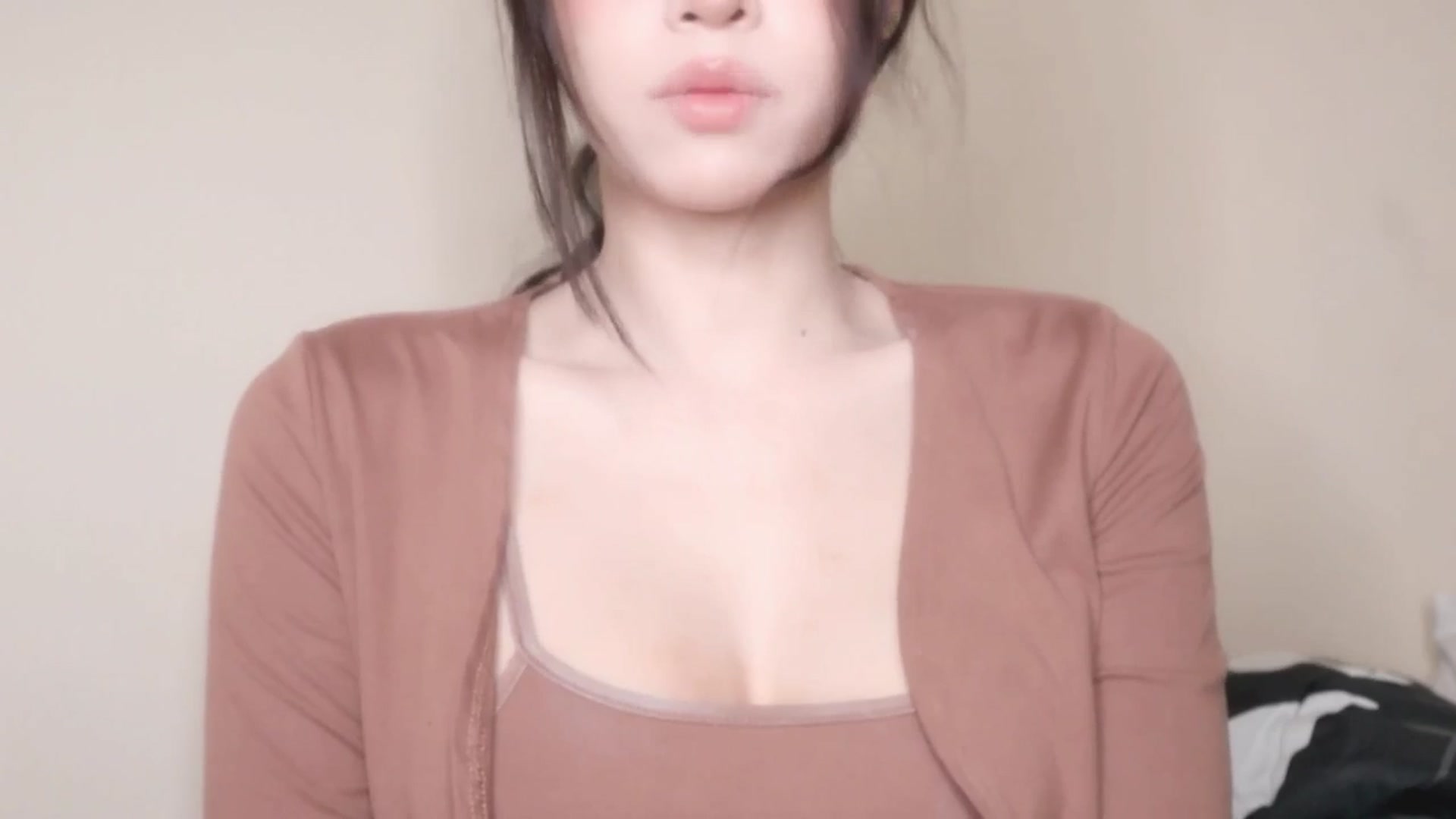 Gallery image thumbnail from Ms_GlitCh's myfreecams stream on, 04/04/2025, 08:23 image 3 of 20