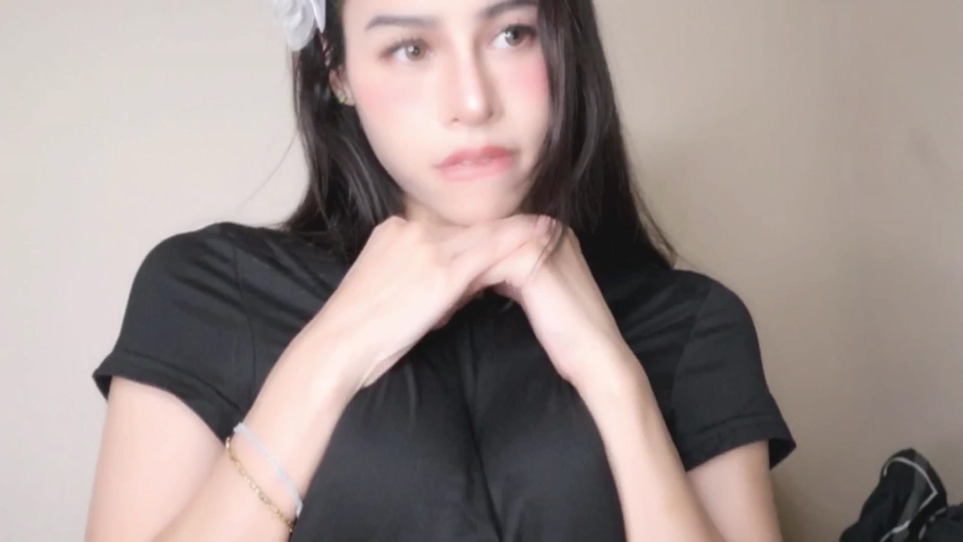 Gallery image thumbnail from Ms_GlitCh's myfreecams stream on, 04/18/2025, 08:14 image 19 of 20