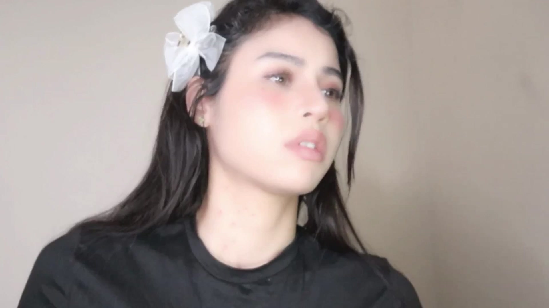Gallery image thumbnail from Ms_GlitCh's myfreecams stream on, 04/18/2025, 10:13 image 15 of 20