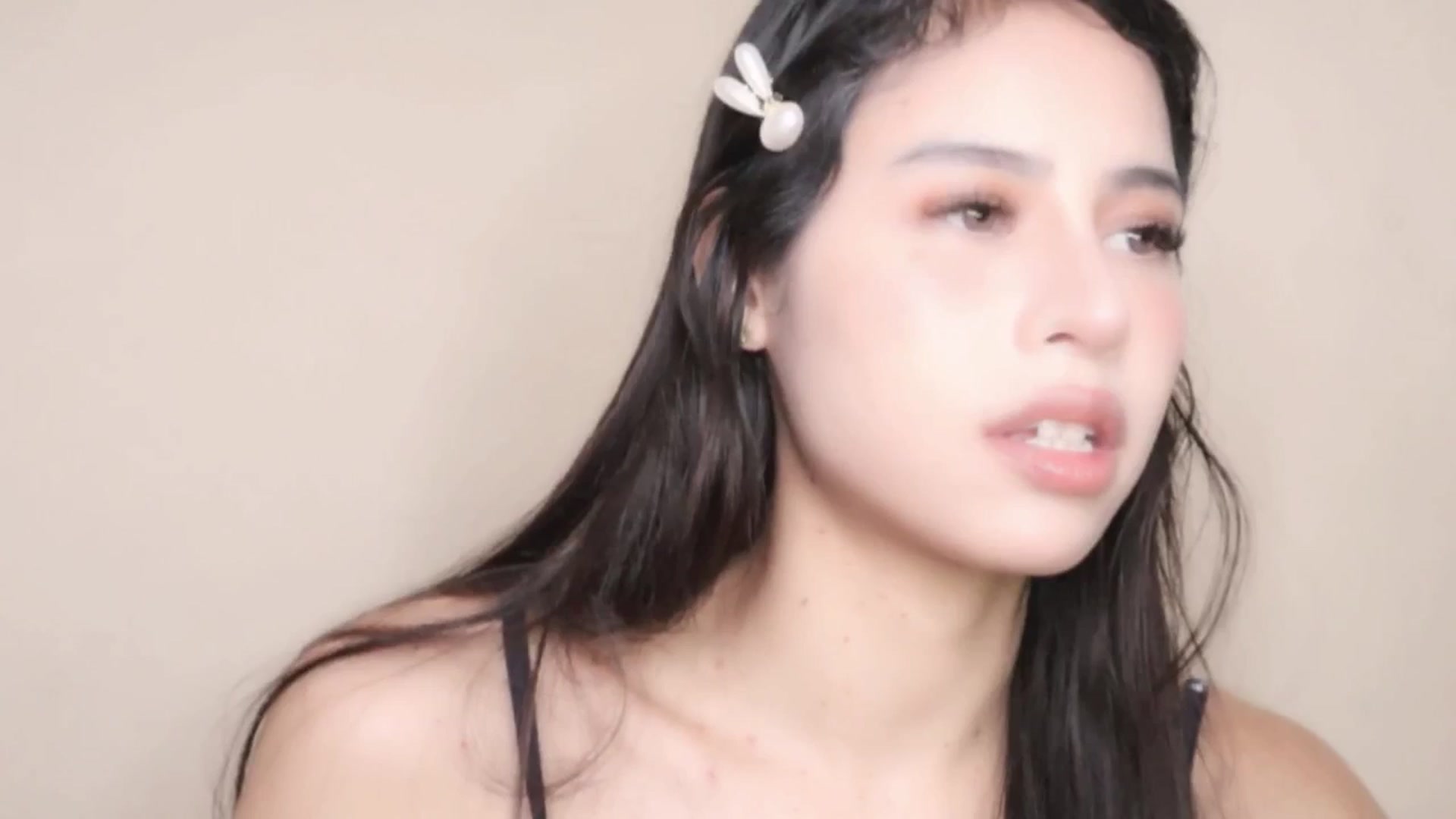 Gallery image thumbnail from Ms_GlitCh's myfreecams stream on, 04/21/2025, 07:08 image 6 of 20