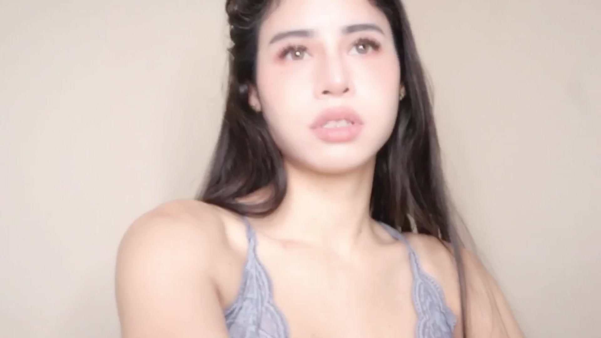 Gallery image thumbnail from Ms_GlitCh's myfreecams stream on, 04/23/2025, 08:05 image 2 of 20